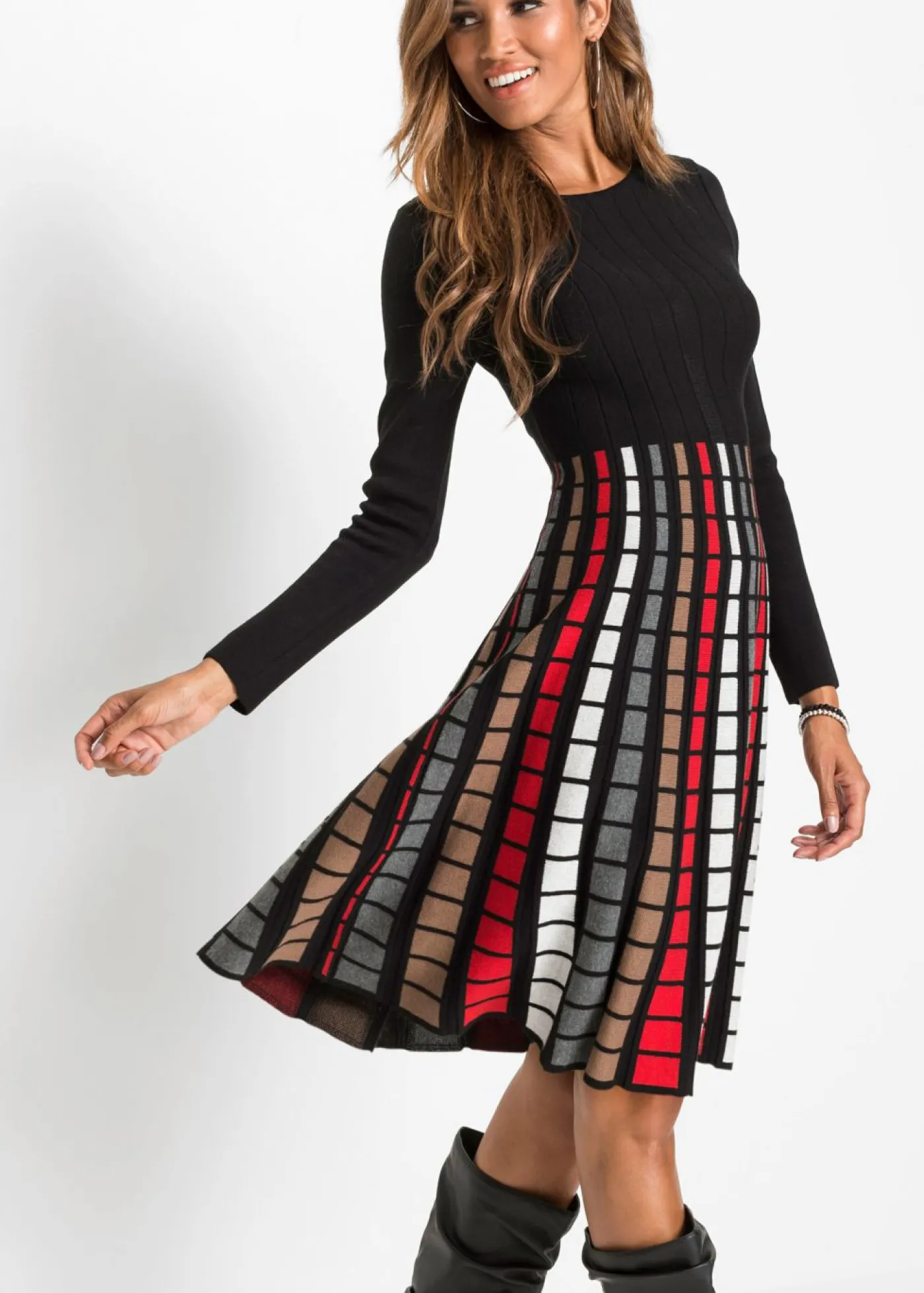 bonprix bonprix Vestido de punto con cuadros Negro-rojo-marrón-blanco lana de cuadros Discount