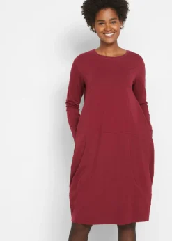 bonprix bonprix Vestido de punto con forma en O Burdeos Hot