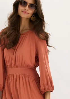 bonprix bonprix Vestido de punto con fruncidos Coñac Hot