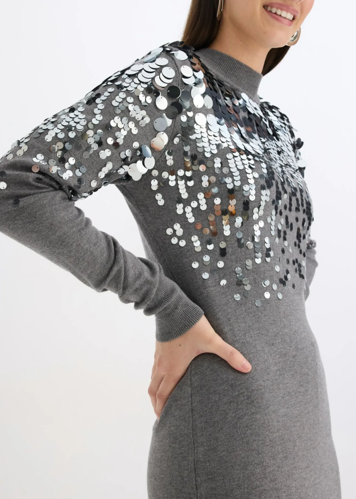 bonprix bonprix Vestido de punto con lentejuelas Gris jaspeado New