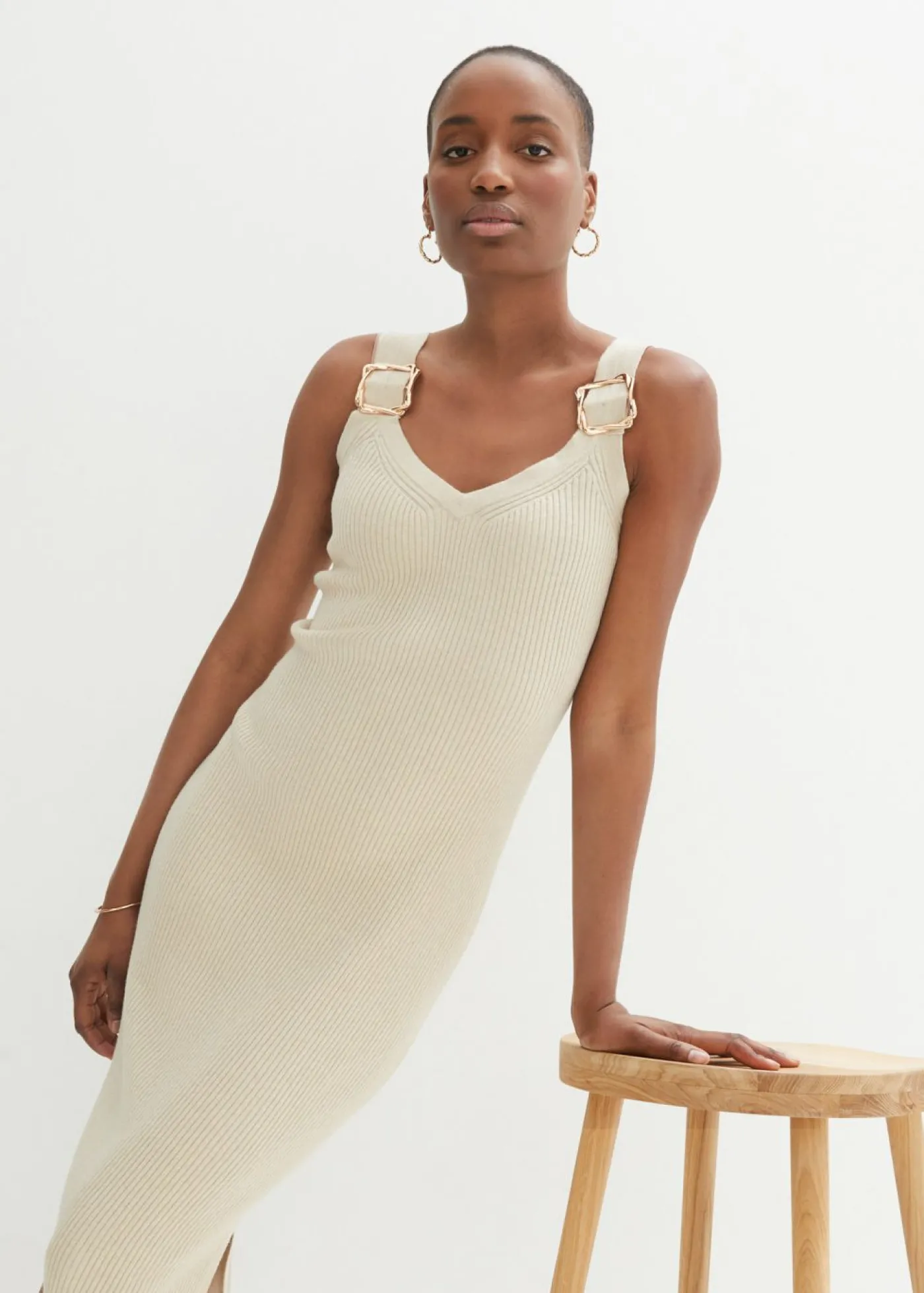 bonprix bonprix Vestido de punto con seda Arena jaspeado Sale