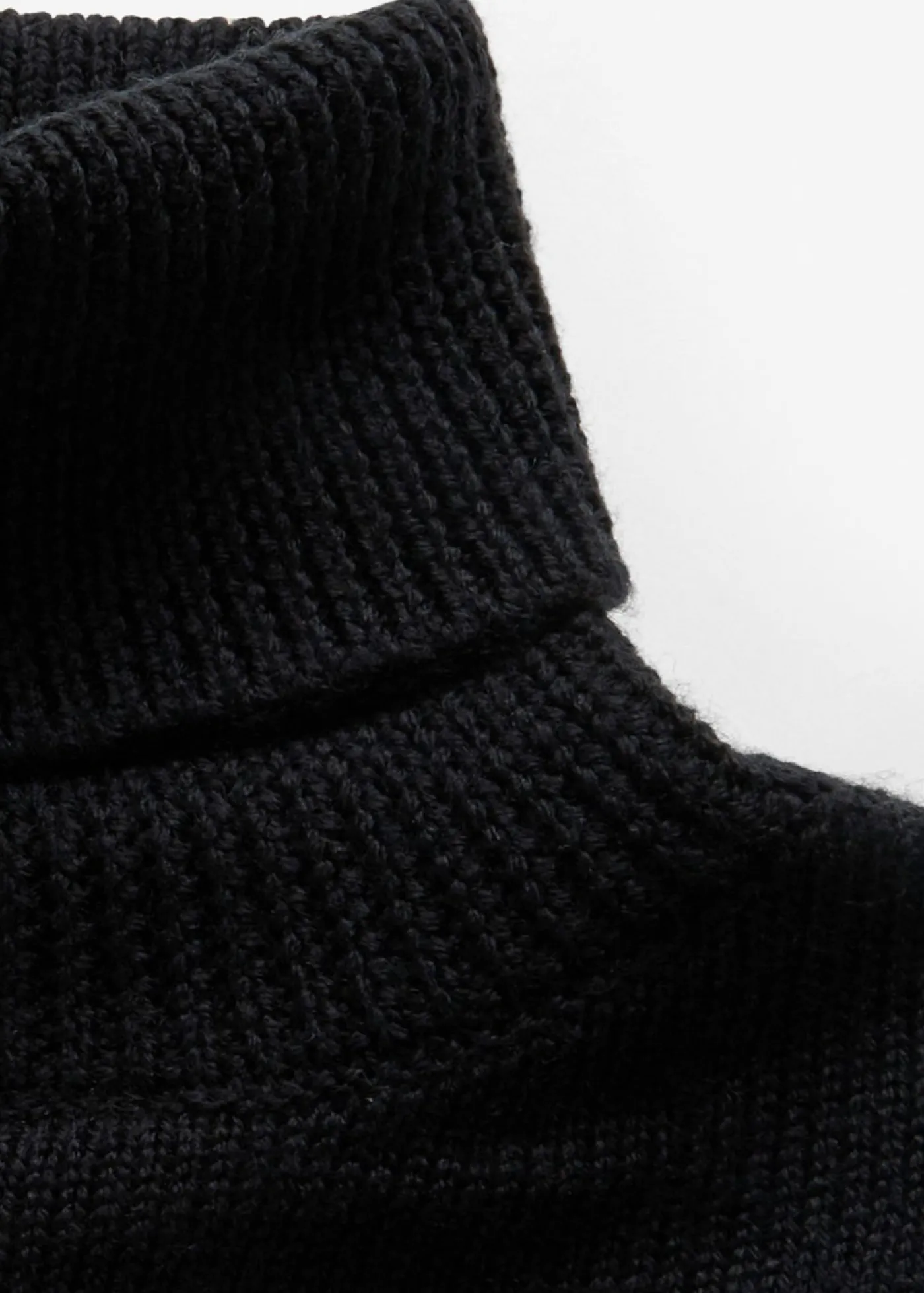 bonprix bonprix Vestido de punto de lana merina Negro Sale