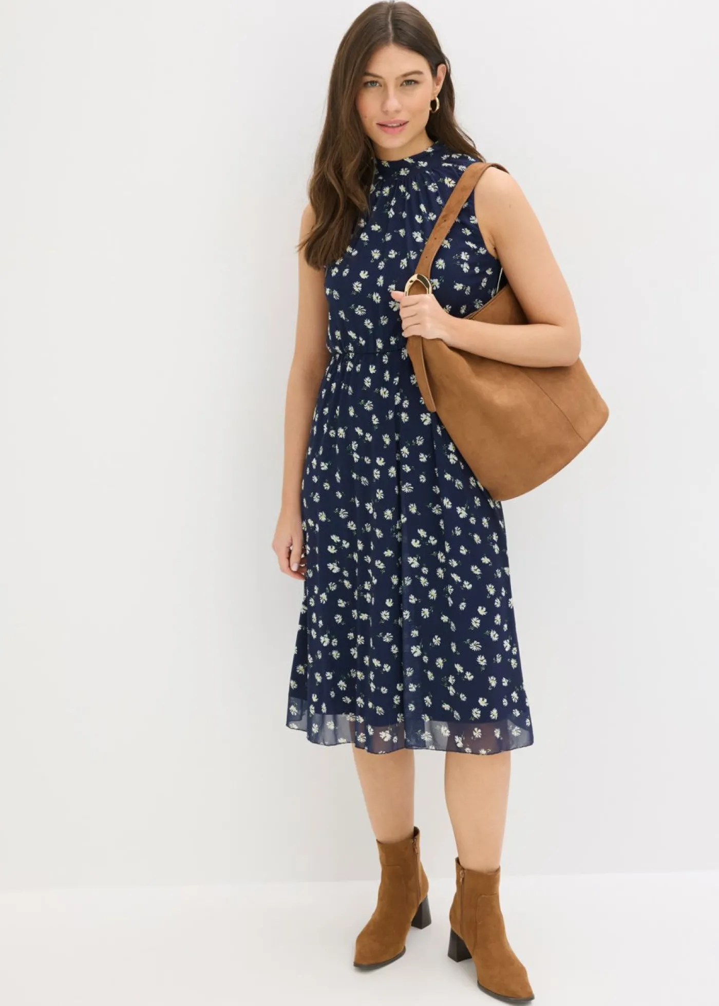 bonprix bonprix Vestido de punto de malla fina azul marino con flores New