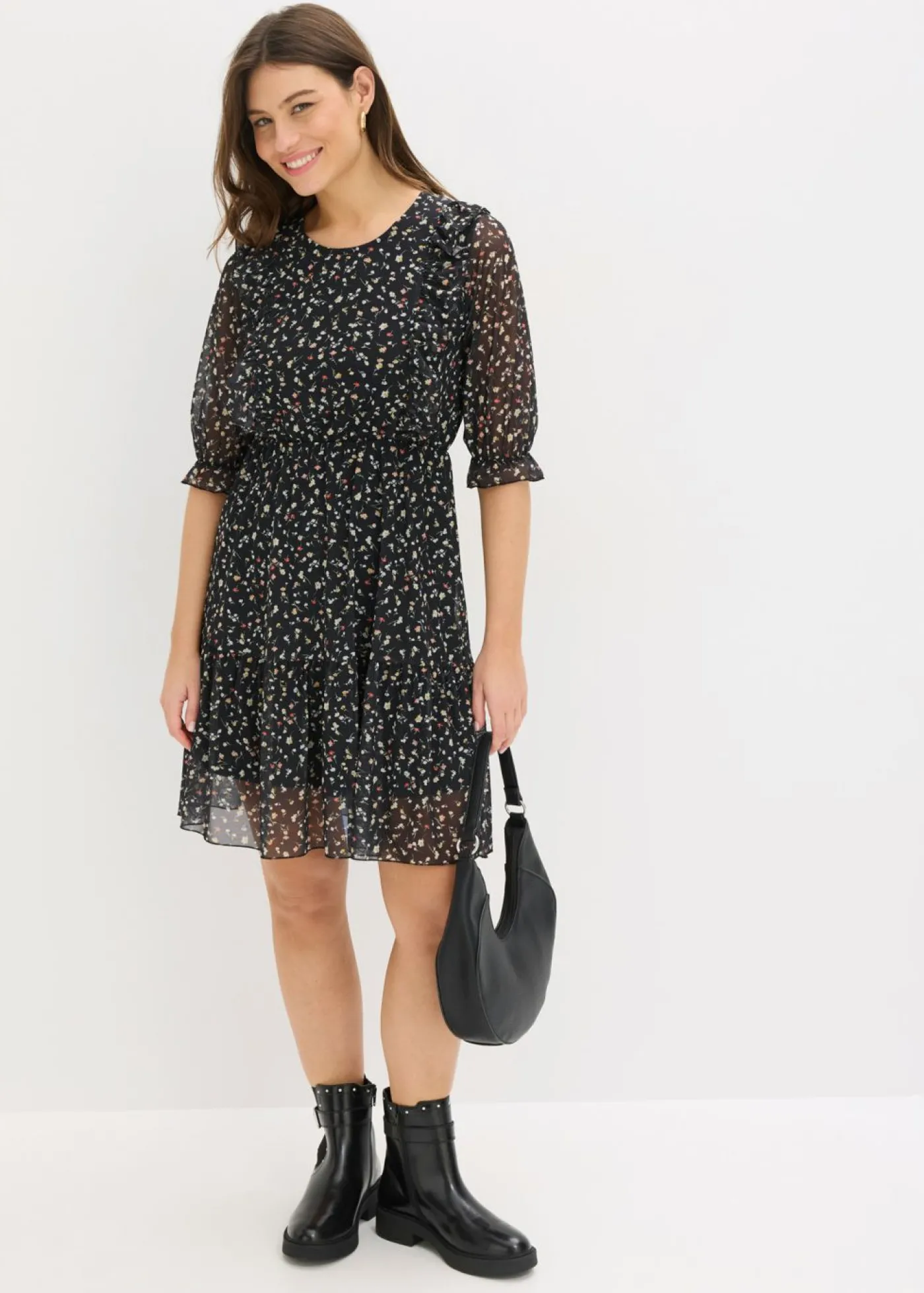 bonprix bonprix Vestido de punto de malla fina Negro con flores New