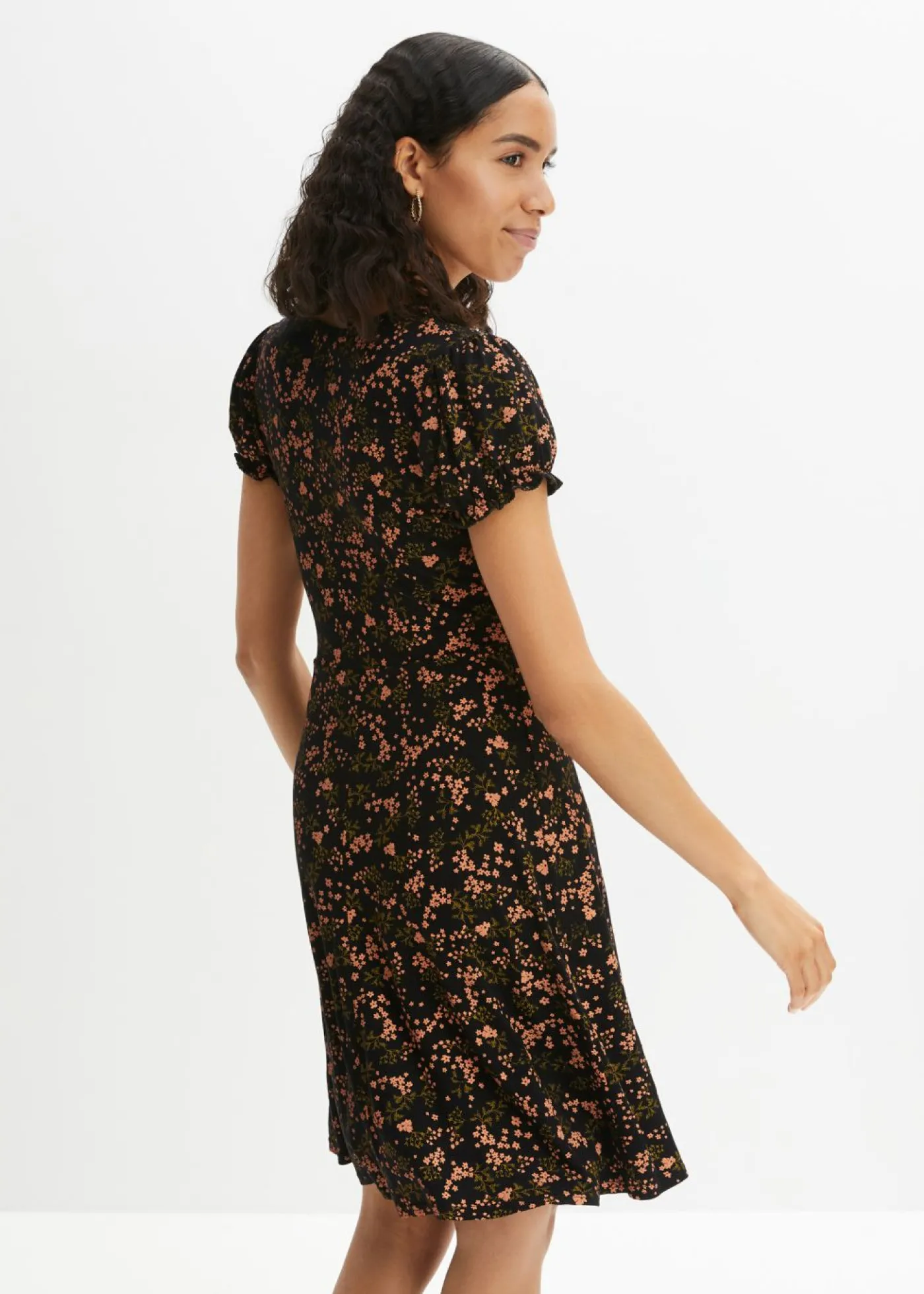bonprix bonprix Vestido de punto de mezcla de viscosa Negro de flores Best