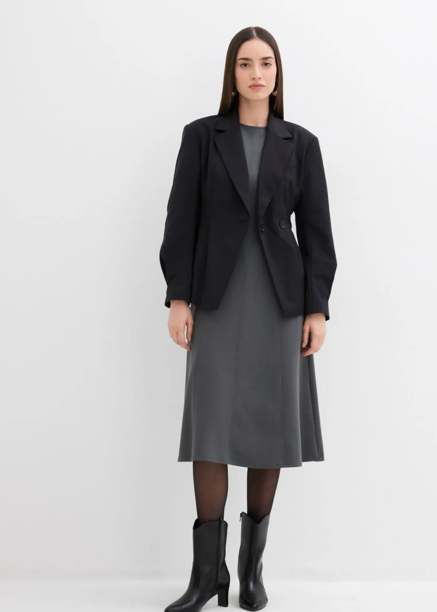 bonprix bonprix Vestido de punto de mezcla de viscosa fluida antracita