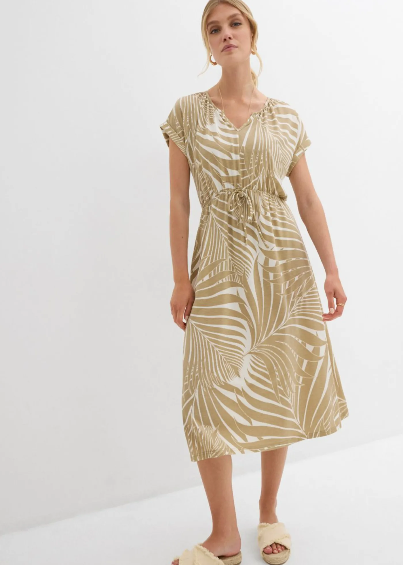 bonprix bonprix Vestido de punto de mezcla de viscosa fluida blanco lana-beige nuevo Online