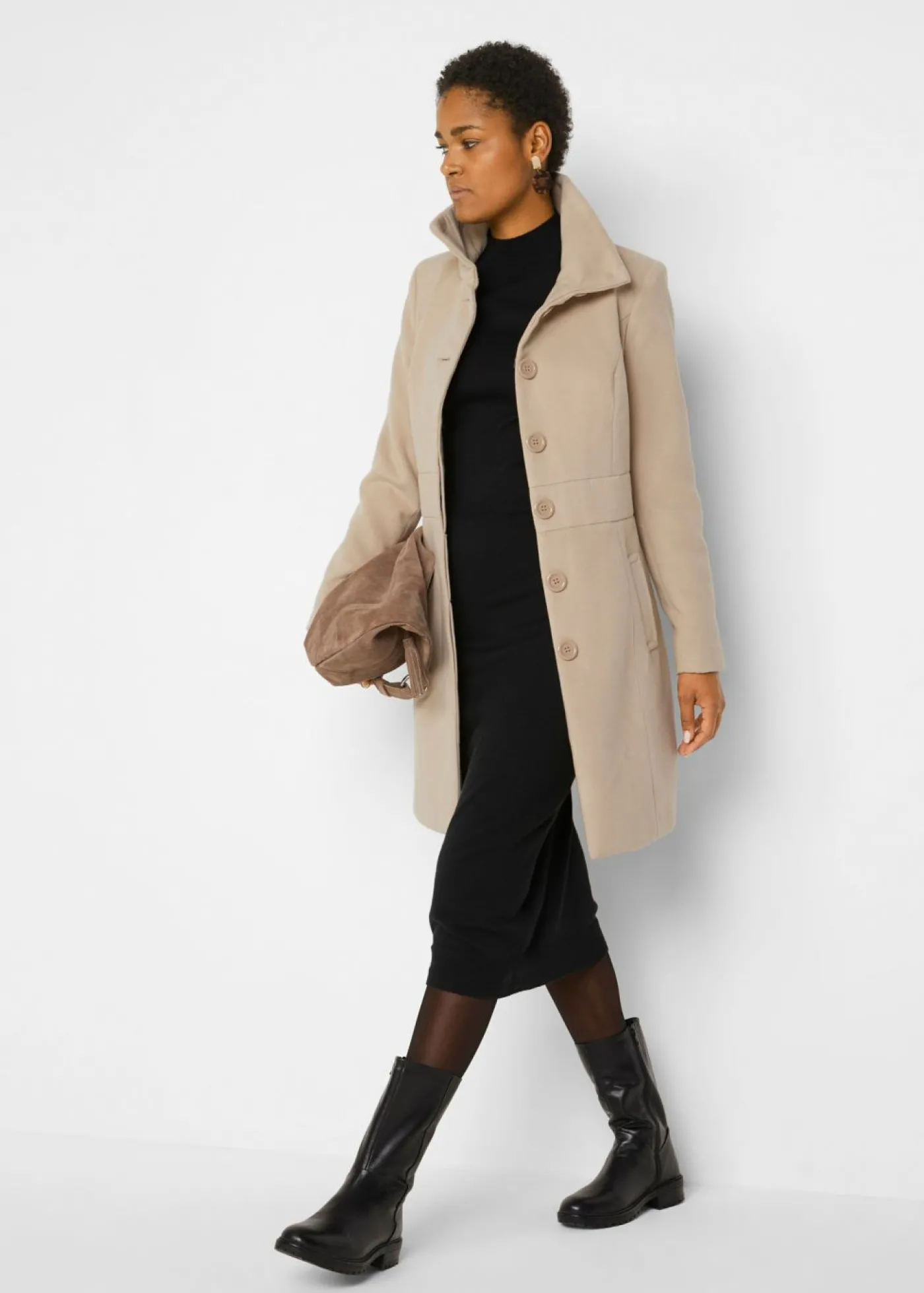 bonprix bonprix Vestido de punto fino con cuello alto Negro Hot