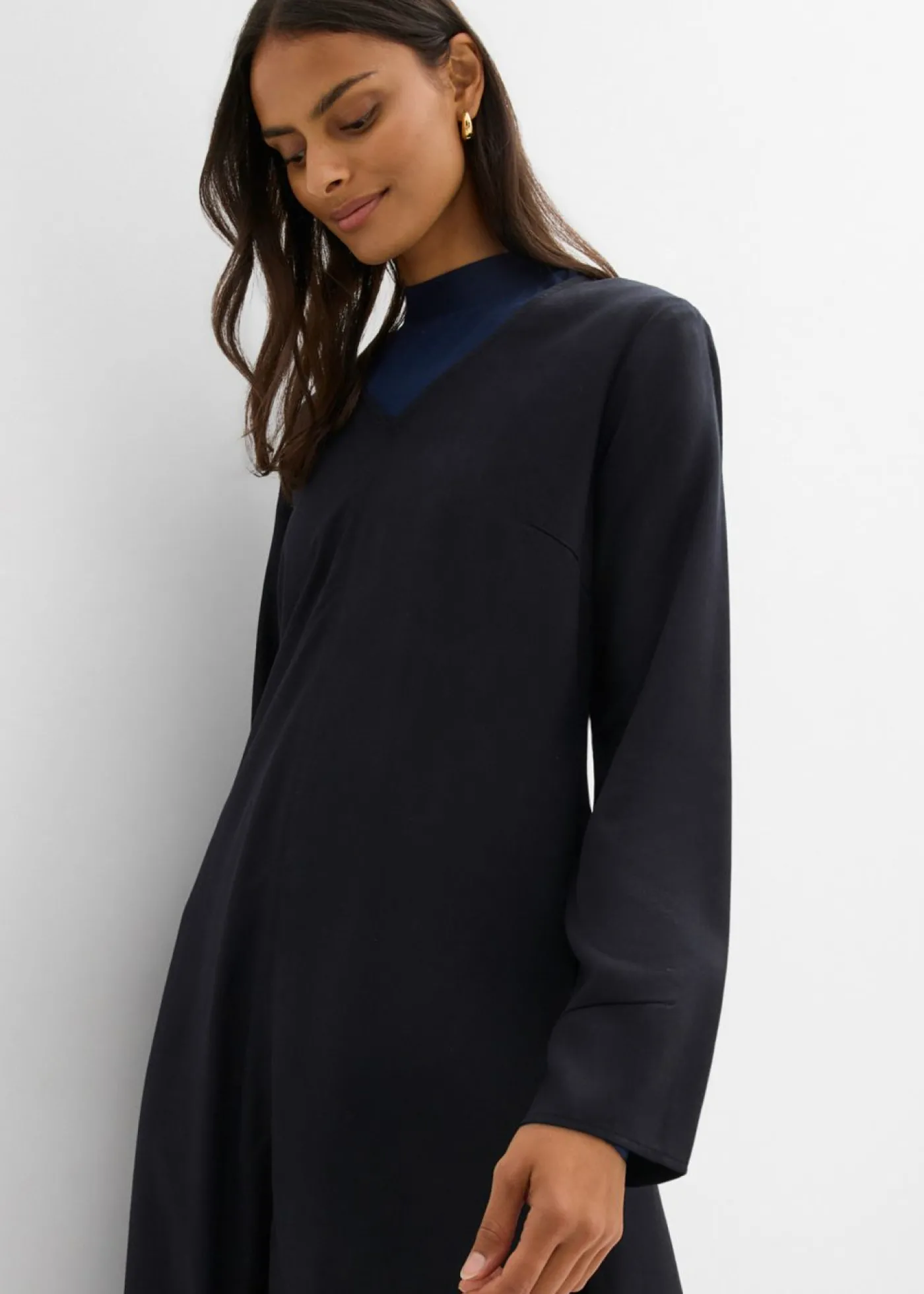 bonprix bonprix Vestido de sarga de lyocell fluido Negro Discount