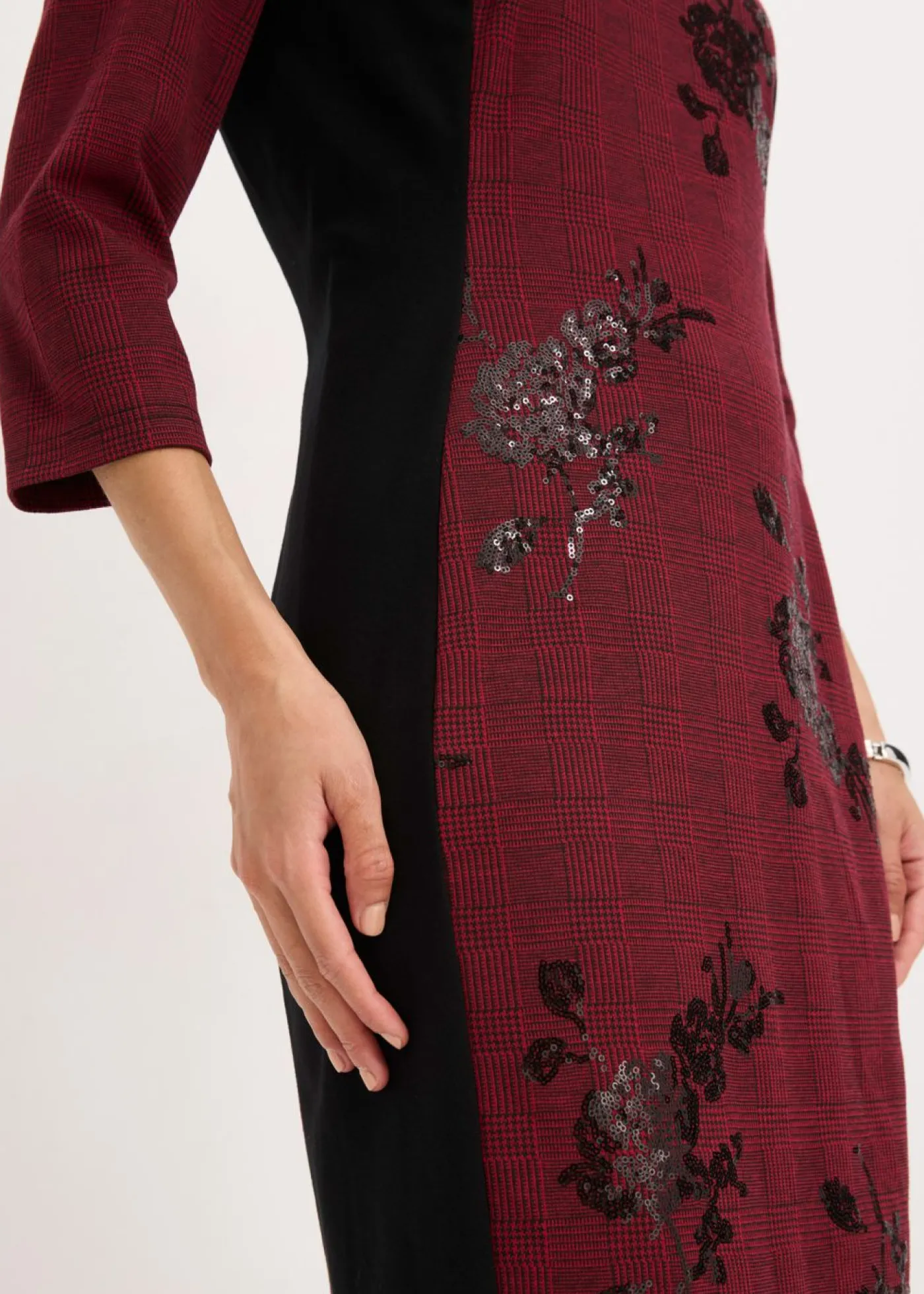 bonprix bpc selection premium Vestido de tubo con bordado de lentejuelas Rojo oscuro-negro de cuadros Outlet