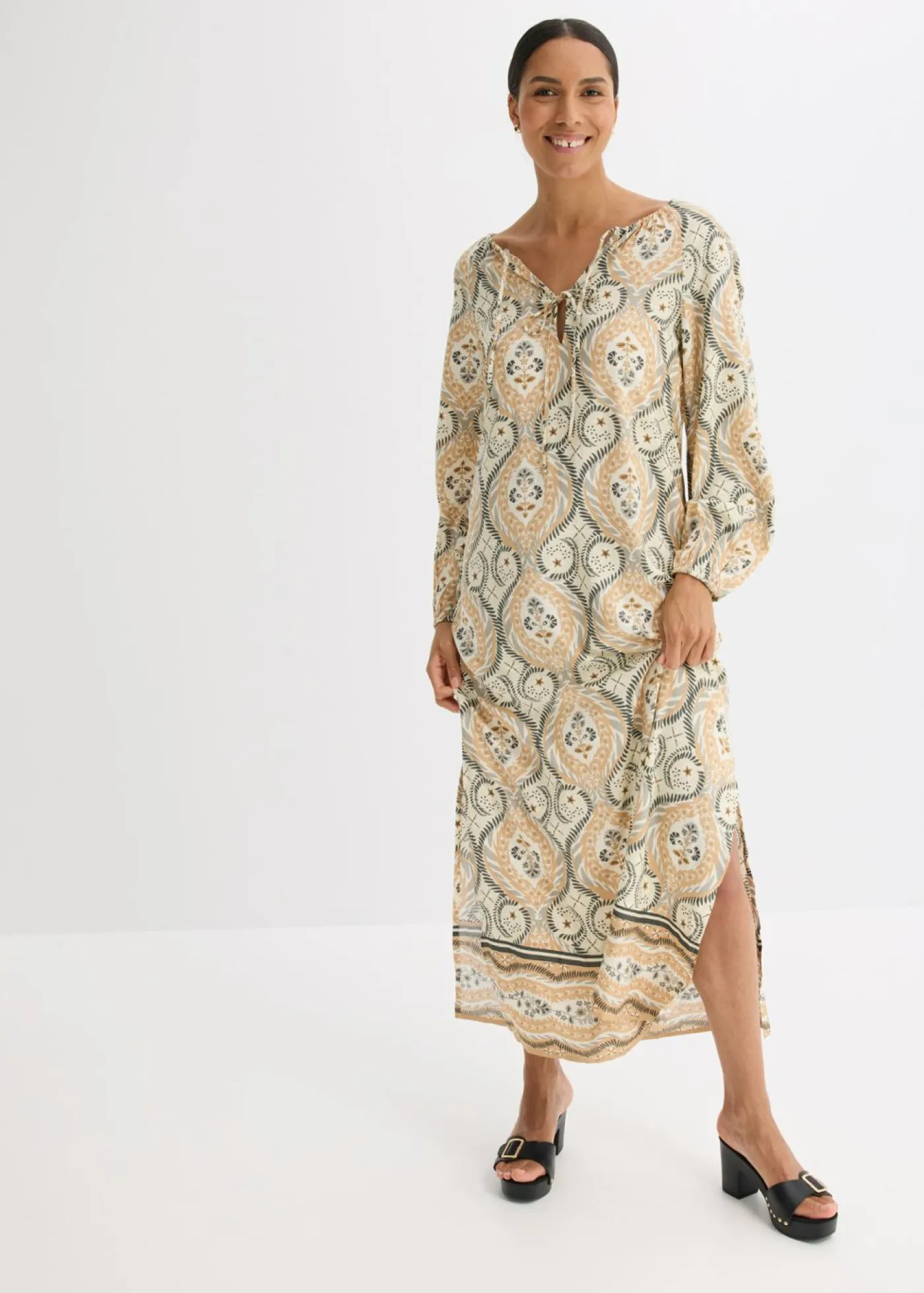 bonprix bonprix Vestido estampado tipo caftán de viscosa fluida Arena Online
