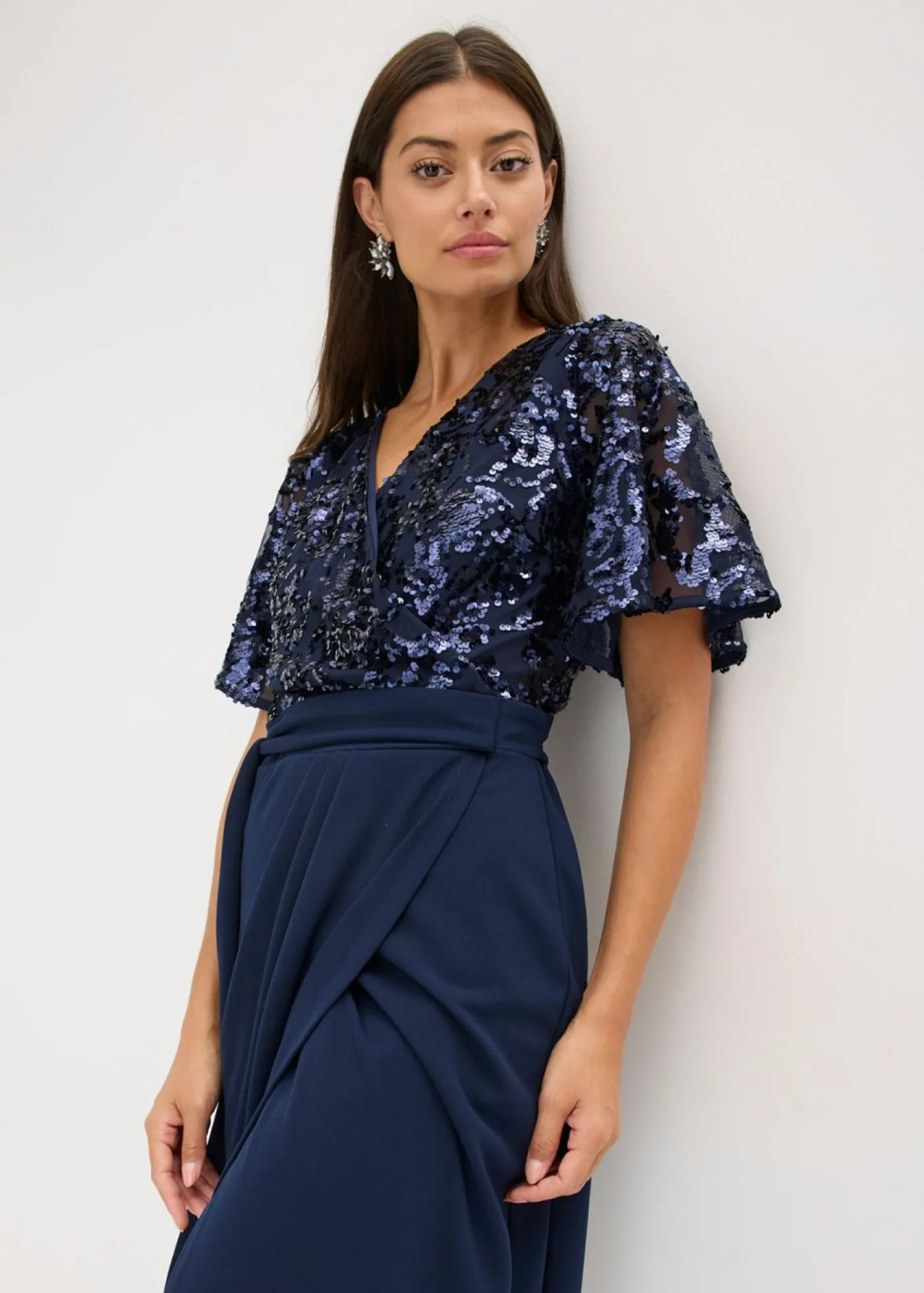 bonprix bonprix Vestido largo con bordado de lentejuelas Azul marino Discount