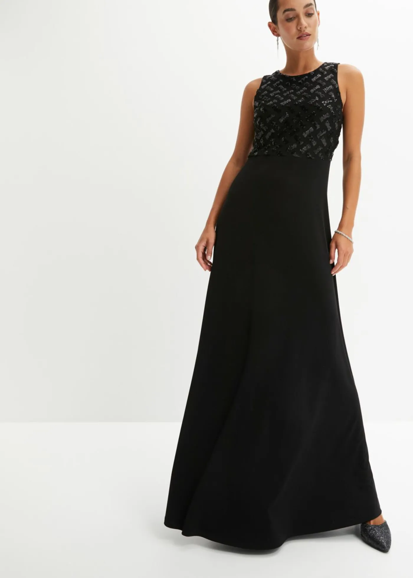bonprix bonprix Vestido largo con bordado de lentejuelas Negro Online