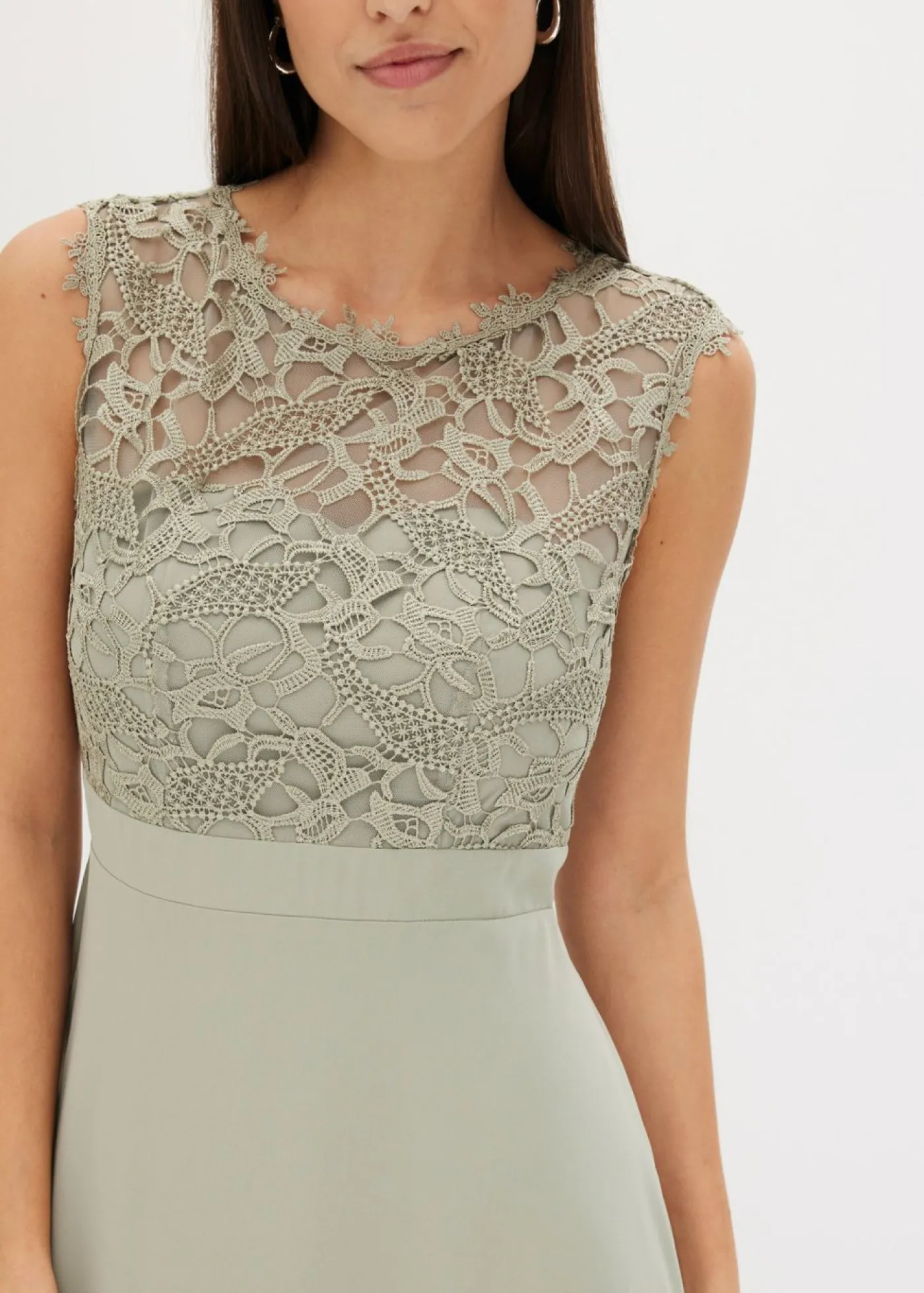 bonprix bonprix Vestido largo con encaje Verde alga