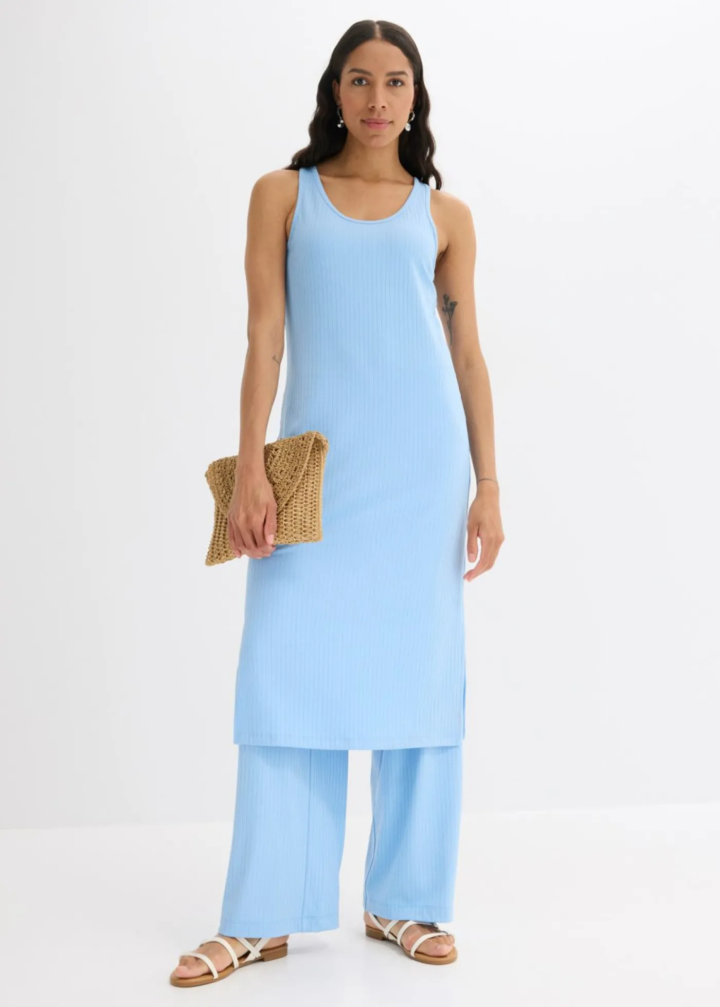 bonprix bonprix Vestido largo de canalé suave Azul claro New