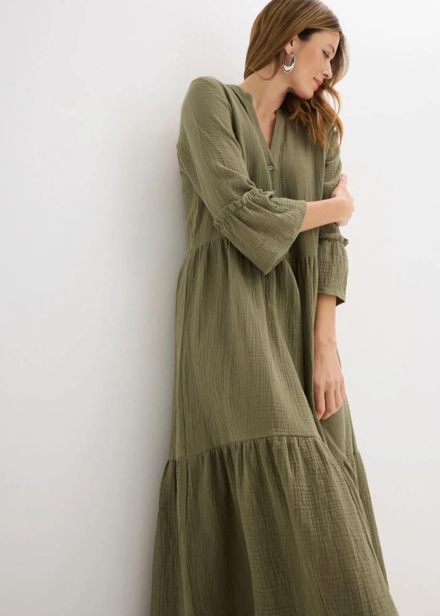 bonprix bonprix Vestido largo de muselina suave Verde oliva Outlet