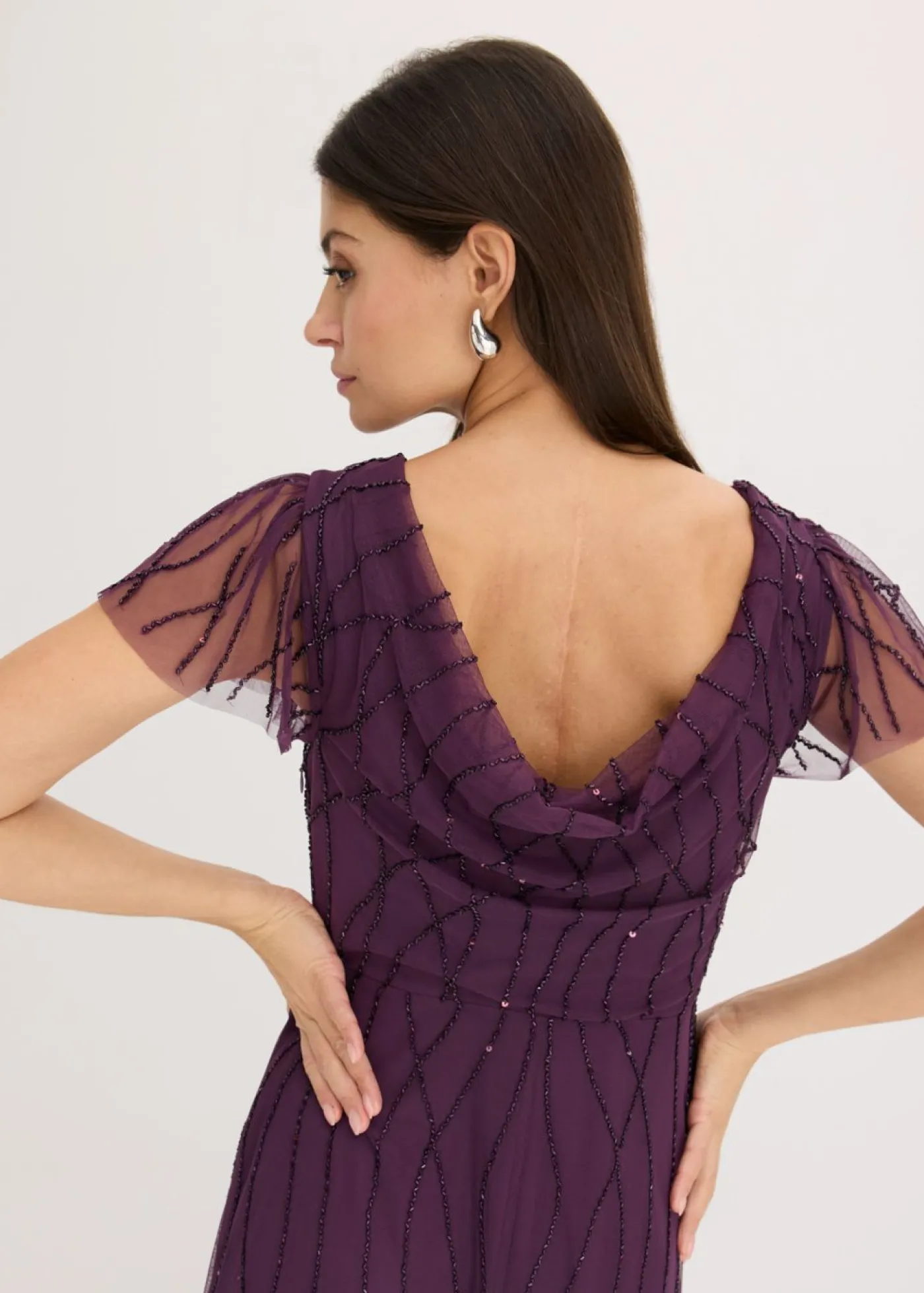 bonprix bonprix Vestido largo de tul delicado con bordado de perlas Lila oscuro