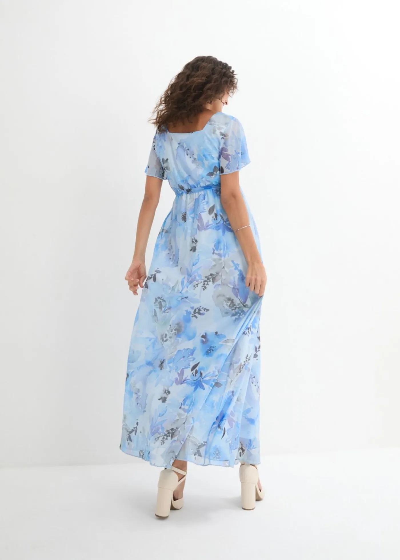 bonprix bonprix Vestido largo premamá de malla delicada azul pálido con flores Online