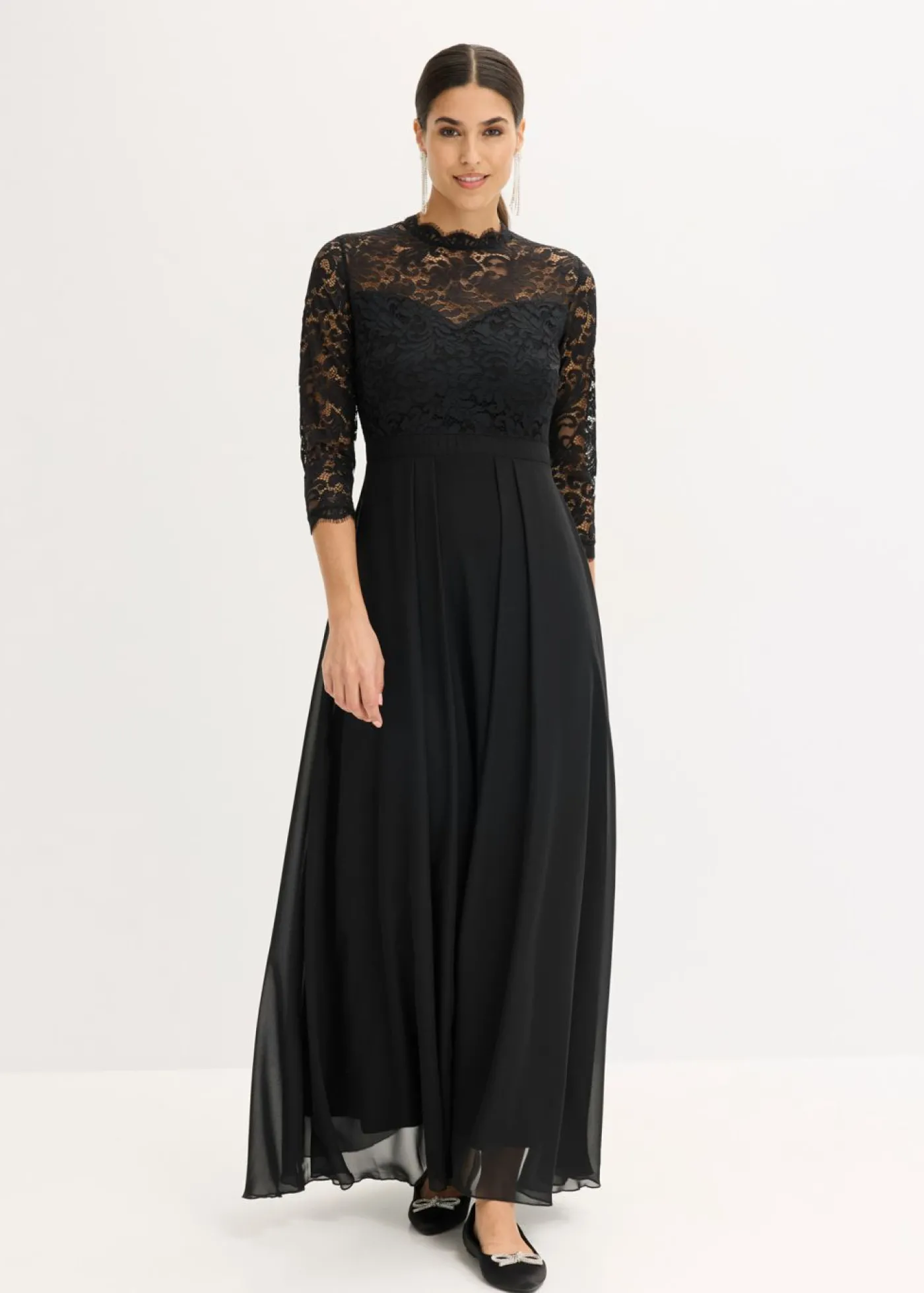 bonprix bonprix Vestido maxi con encaje Negro Outlet