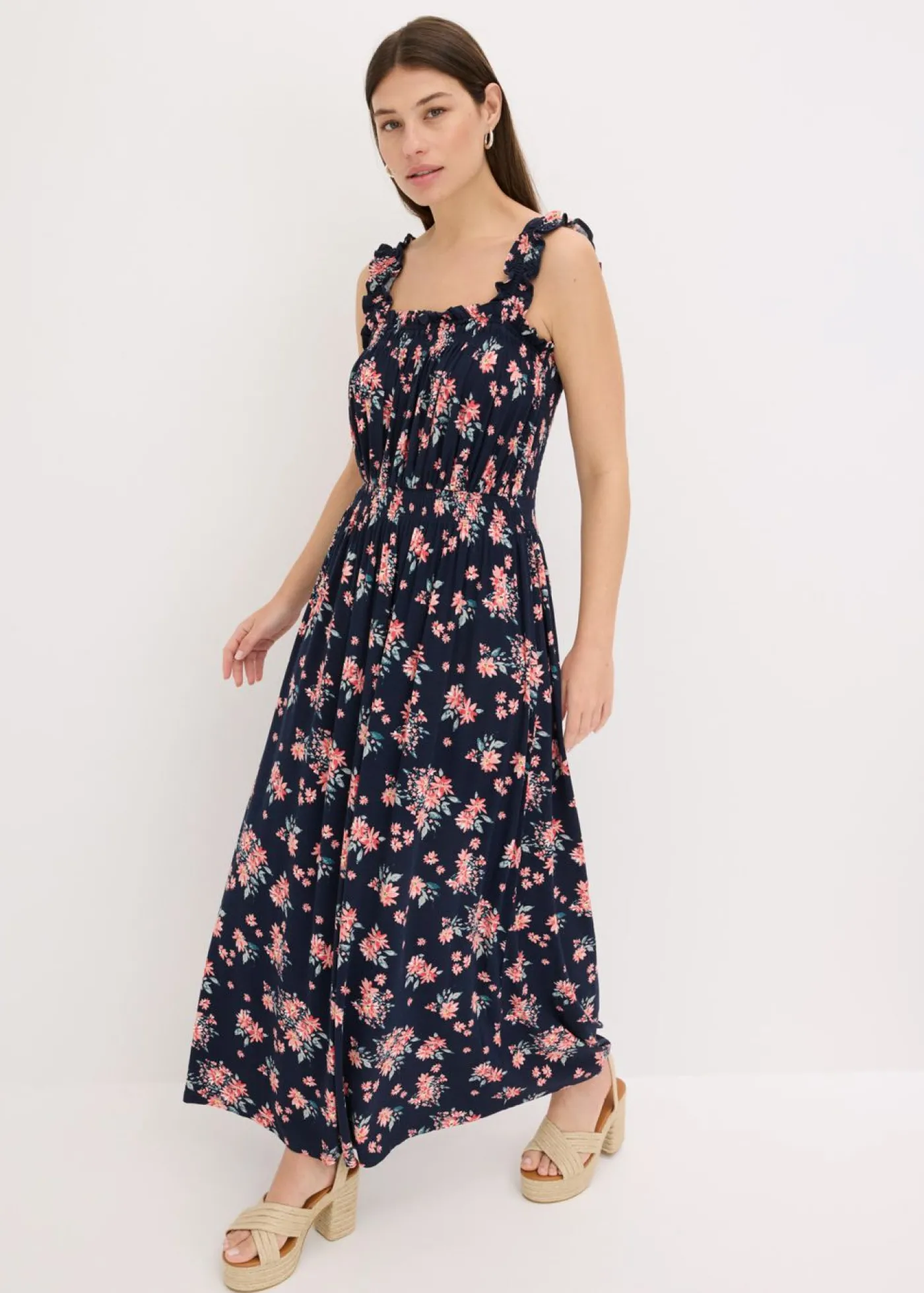 bonprix bonprix Vestido maxi de mezcla de viscosa fluida Azul marino de flores New