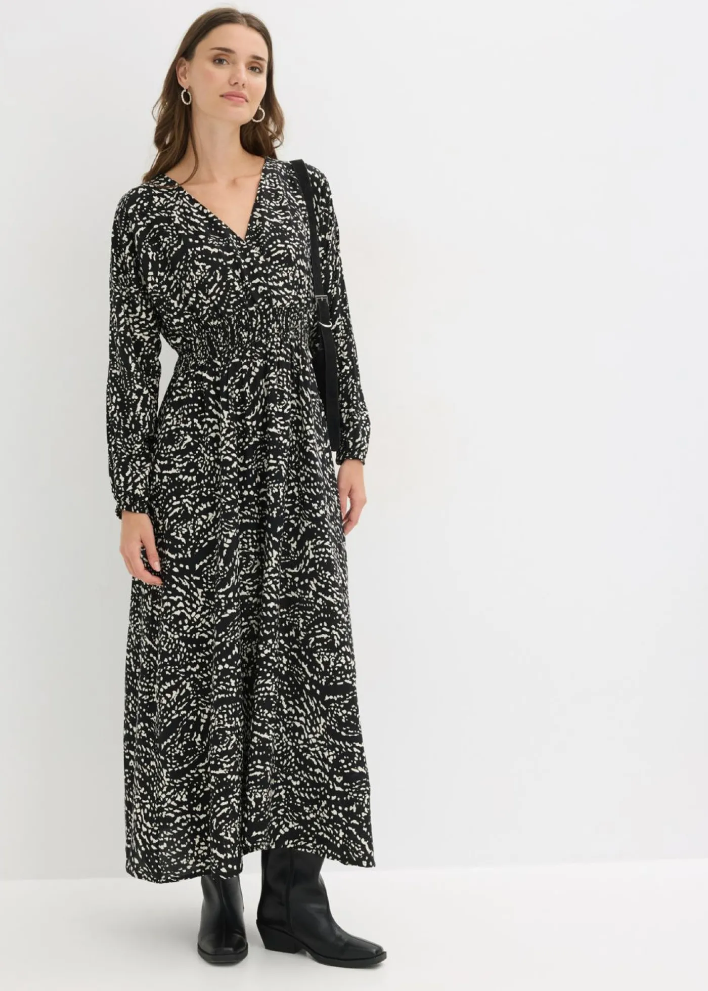 bonprix bonprix Vestido maxi de viscosa pura Negro-blanco Outlet