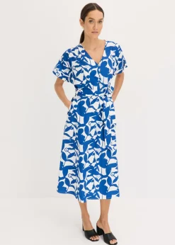 bonprix bonprix Vestido midi Azul ártico/blanco lana de flores New