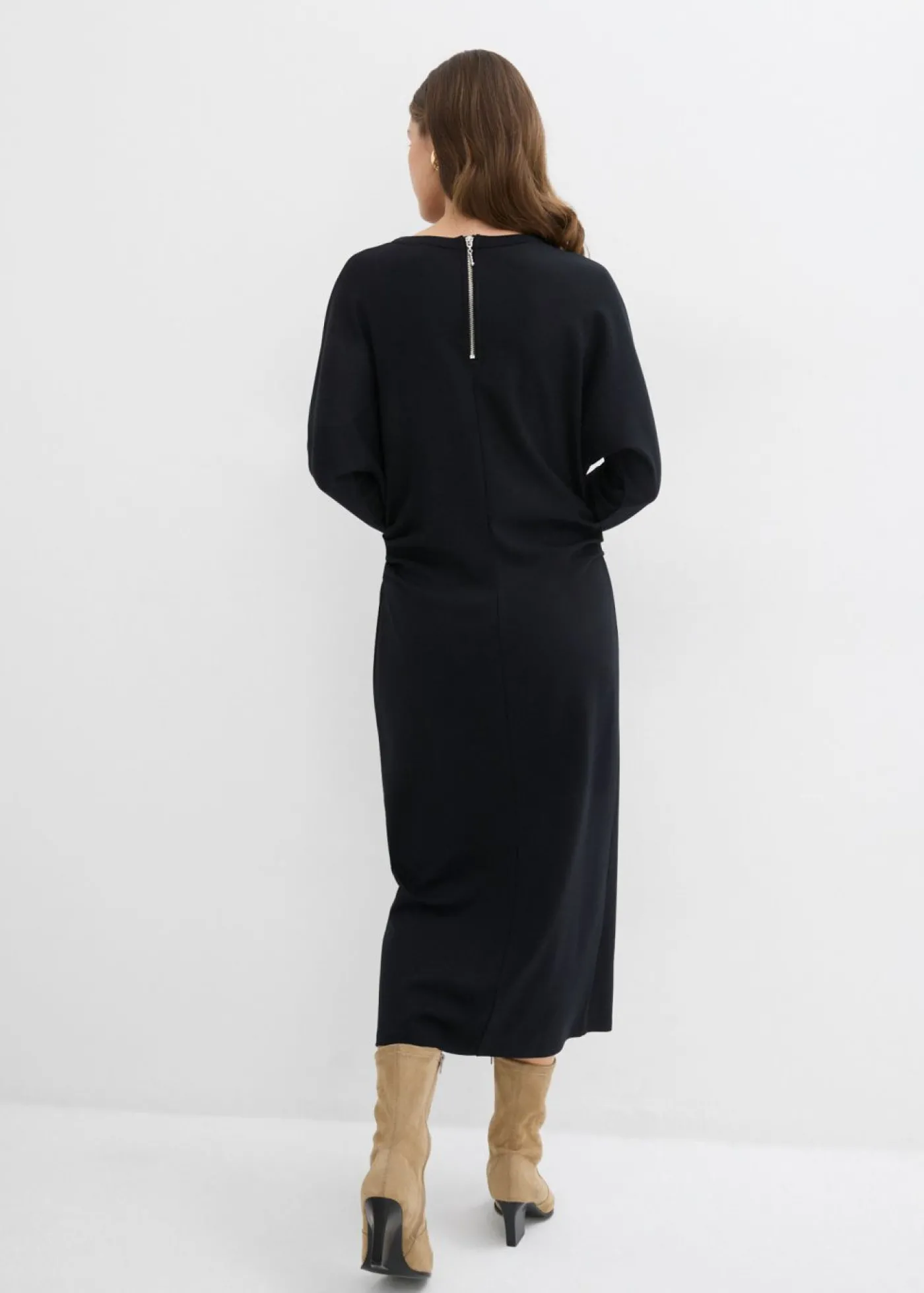bonprix bonprix Vestido midi de cómodo Punto di Roma Negro Outlet
