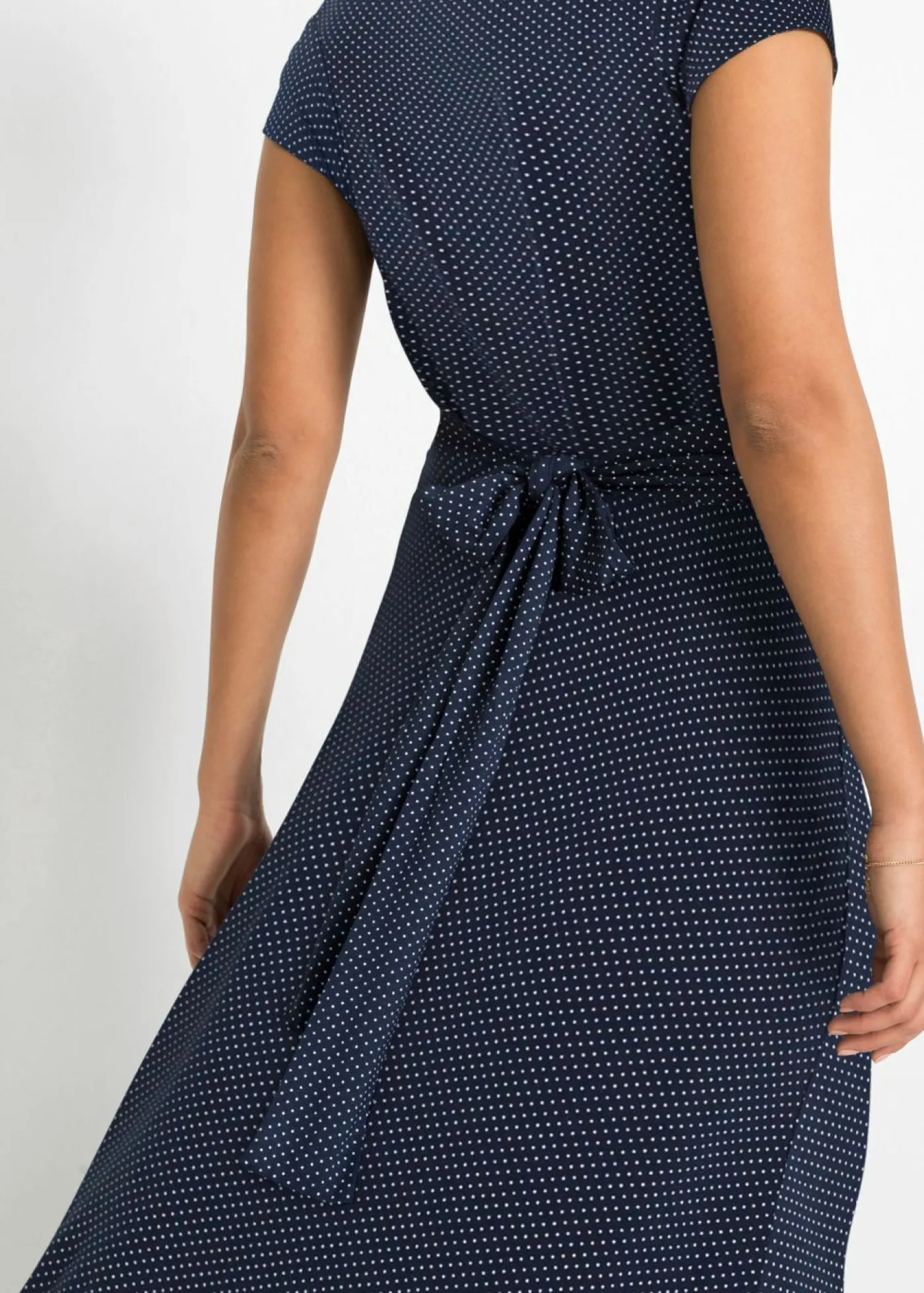 bonprix bonprix Vestido midi de mezcla de viscosa Rojo atardecer/blanco de lunares