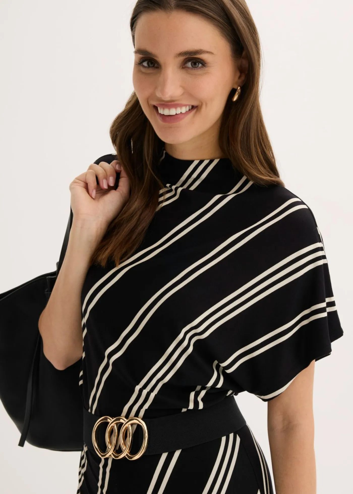 bonprix bonprix Vestido midi de mezcla de viscosa suave Negro-blanco con rayas New