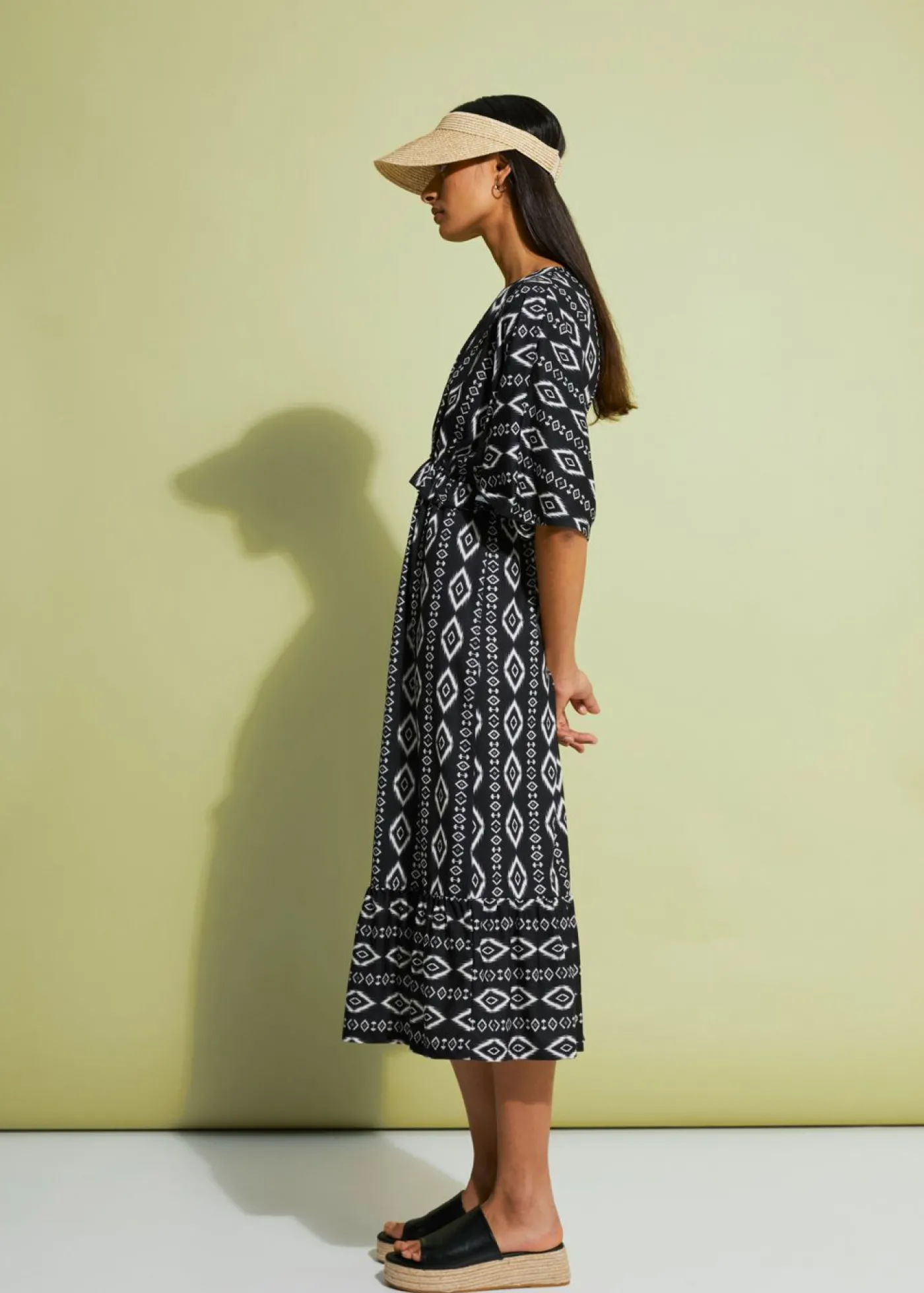 bonprix bonprix Vestido midi de punto Negro Clearance