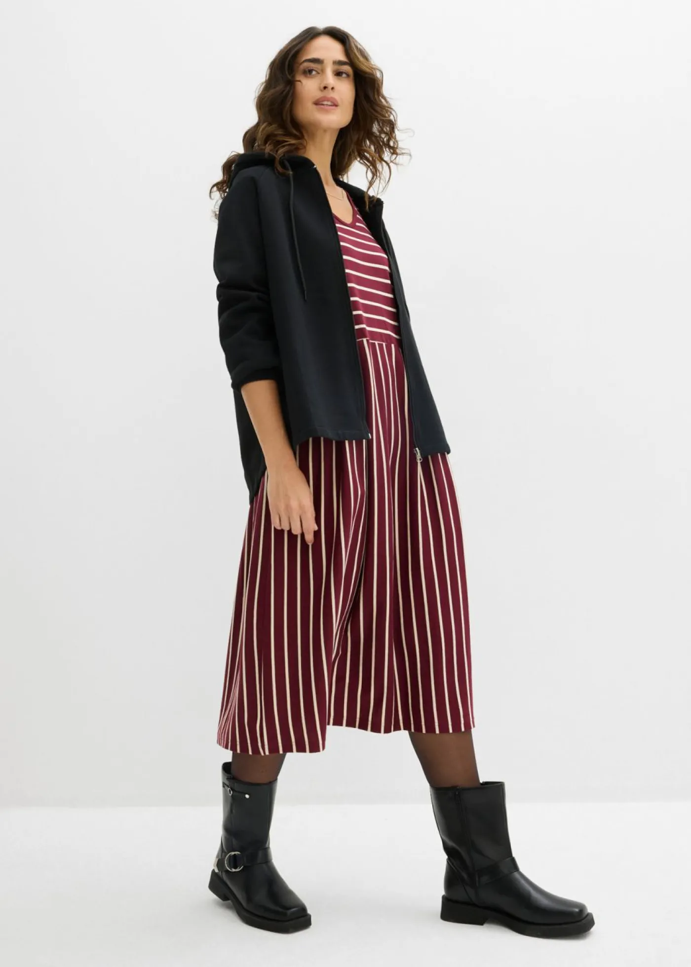 bonprix bonprix Vestido midi de punto de algodón rojo avellana/arena claro con rayas Best