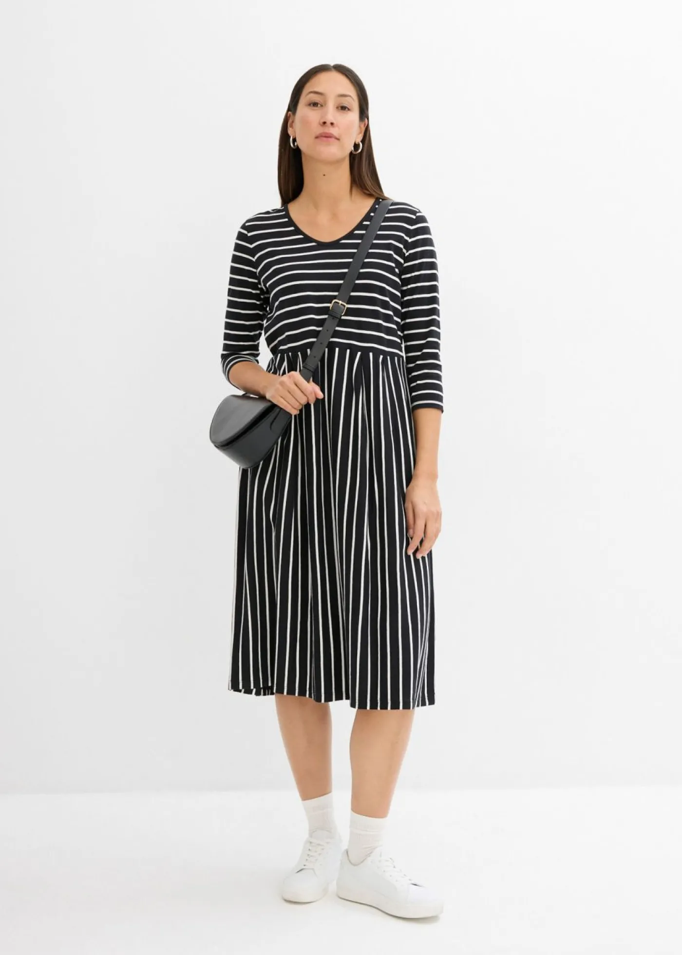 bonprix bonprix Vestido midi de punto de algodón negro-blanco lana con rayas Sale