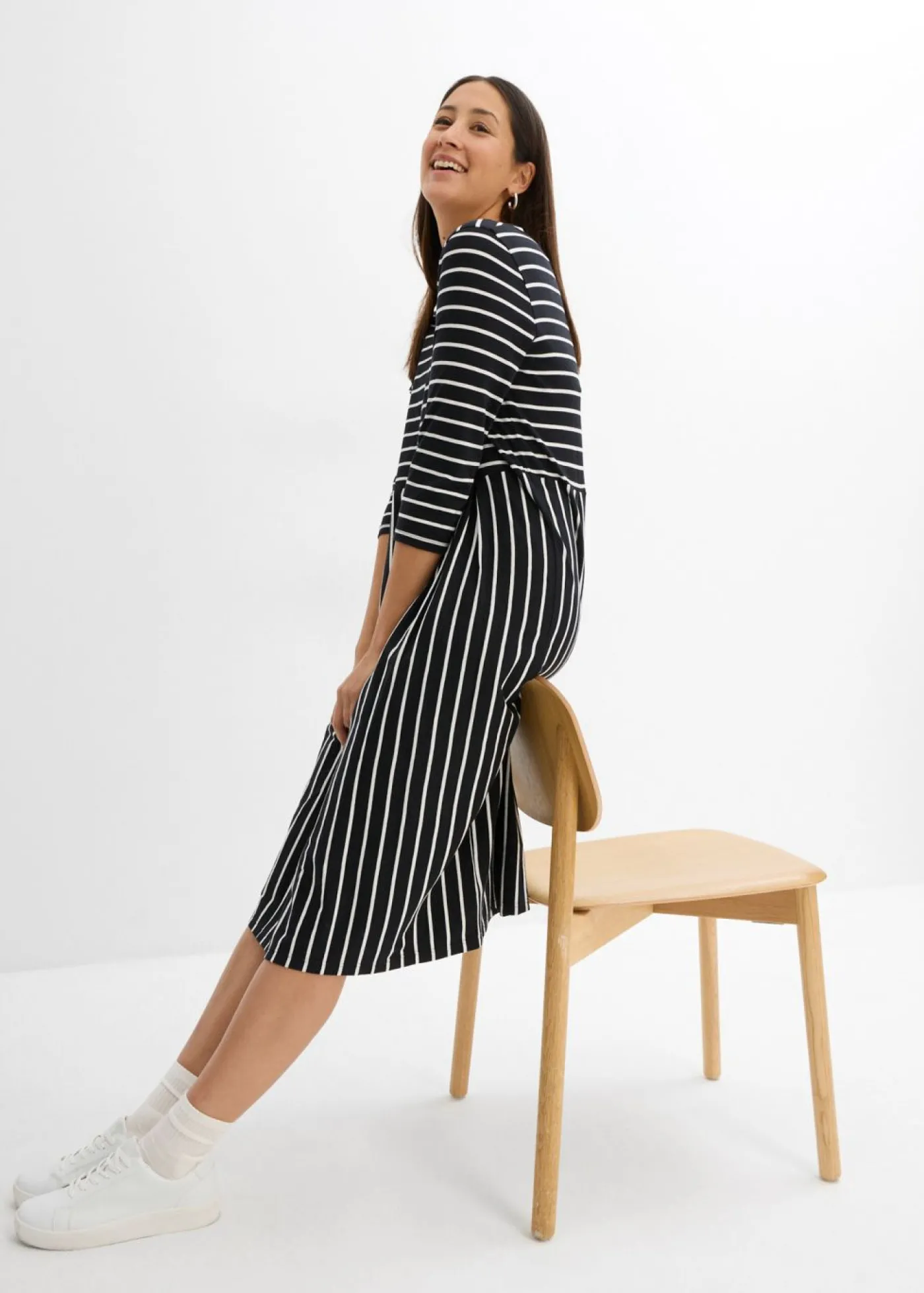 bonprix bonprix Vestido midi de punto de algodón negro-blanco lana con rayas Sale