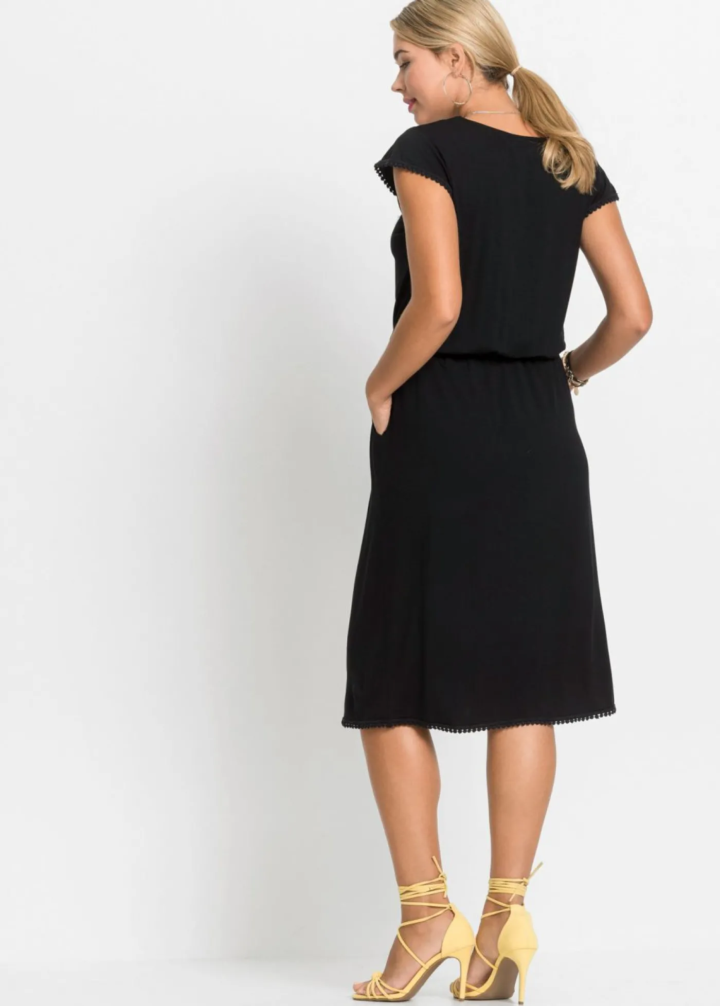 bonprix bonprix Vestido midi de punto en viscosa sostenible Negro Best