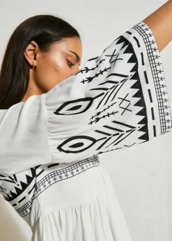bonprix bonprix Vestido midi de viscosa fluida Blanco Online