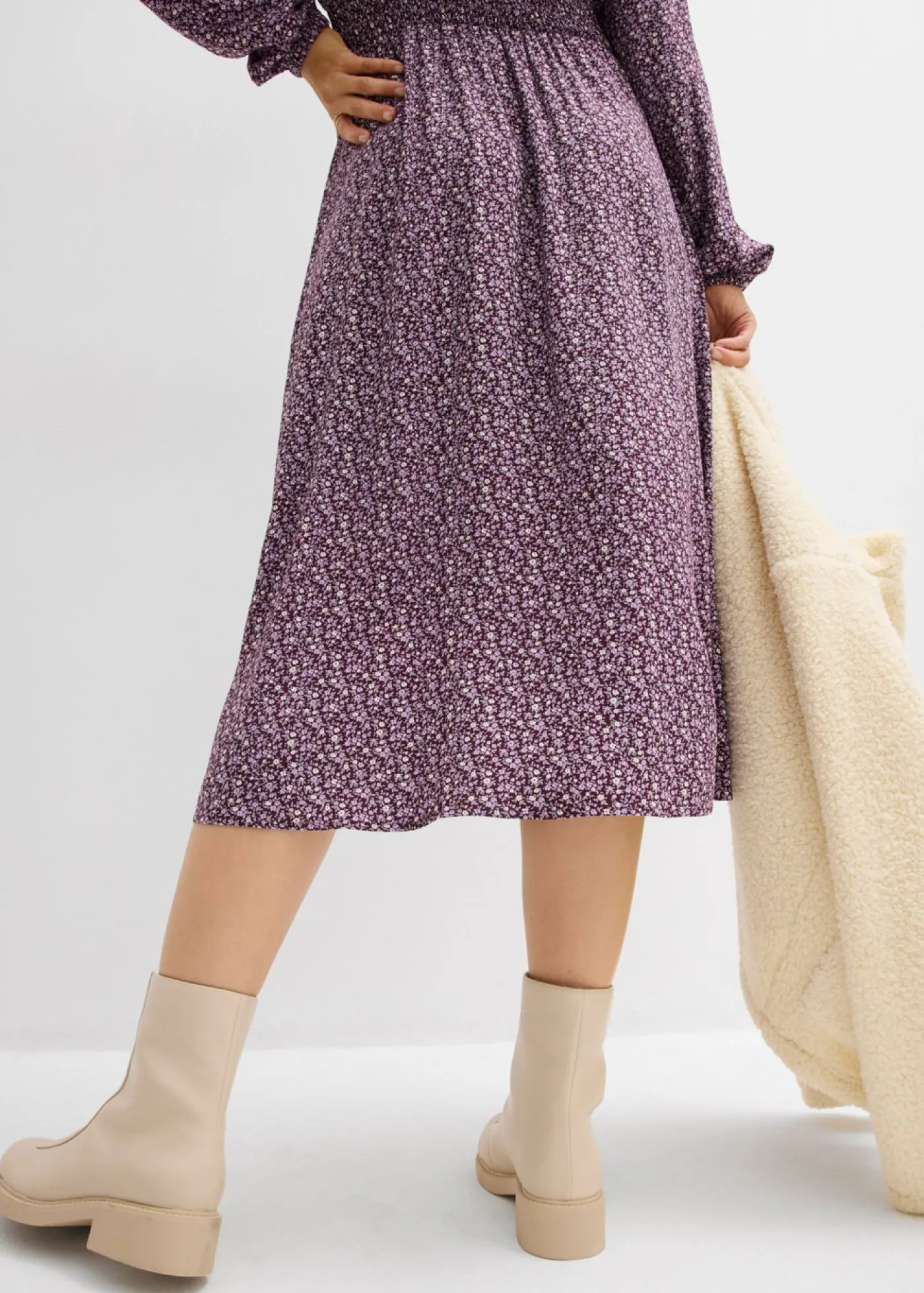 bonprix bonprix Vestido midi de viscosa fluida rojo burdeos-blanco lana-gris plata-musgo mate