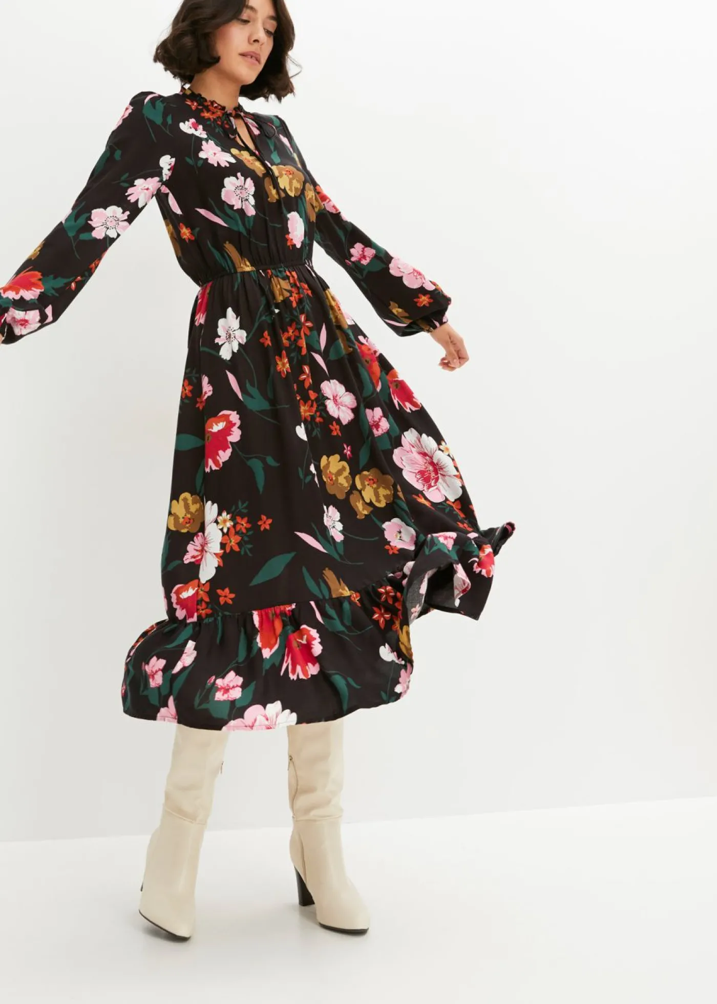 bonprix bonprix Vestido midi de viscosa fluida Negro de flores Online