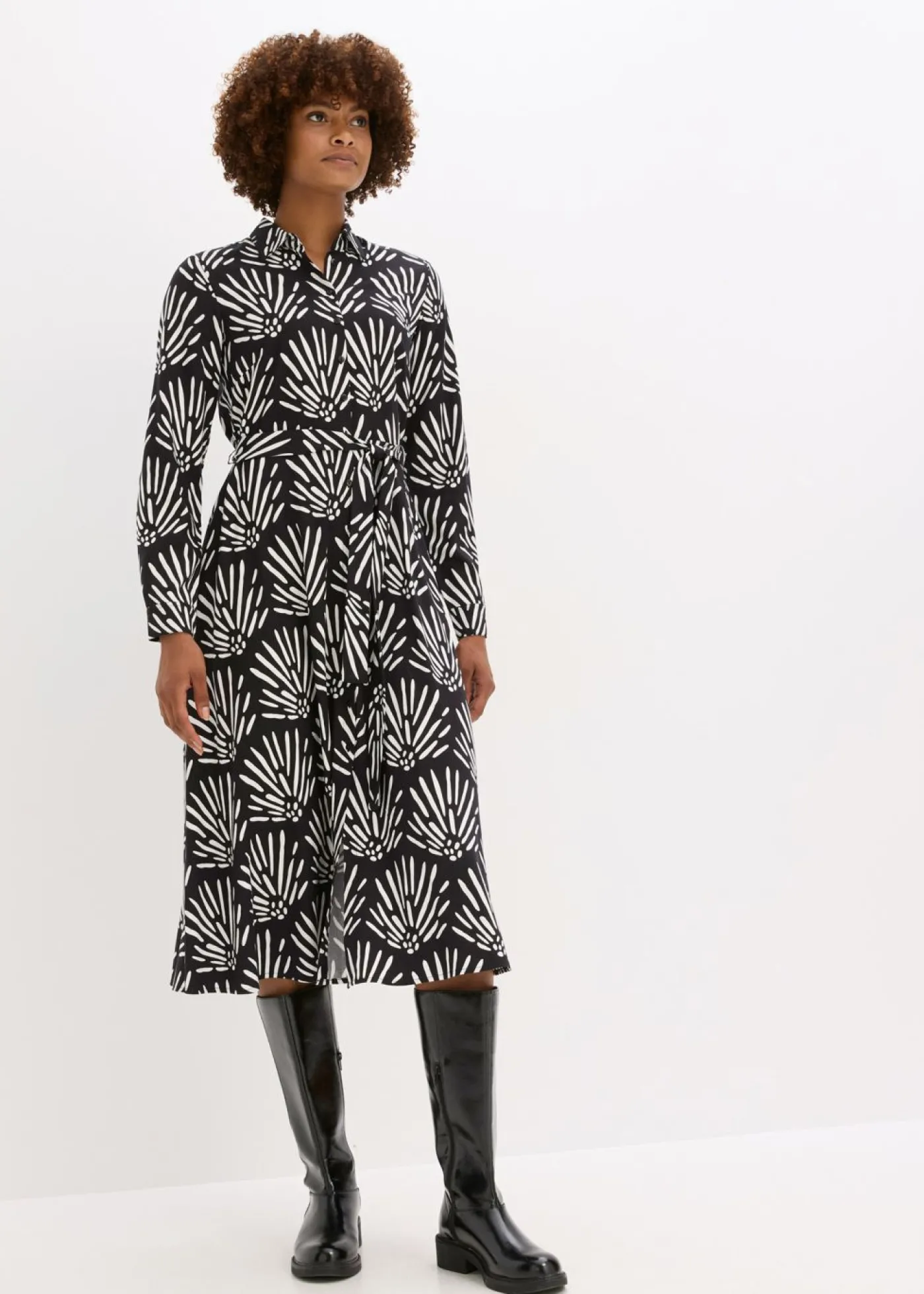 bonprix bonprix Vestido midi de viscosa fluida Negro-blanco Clearance