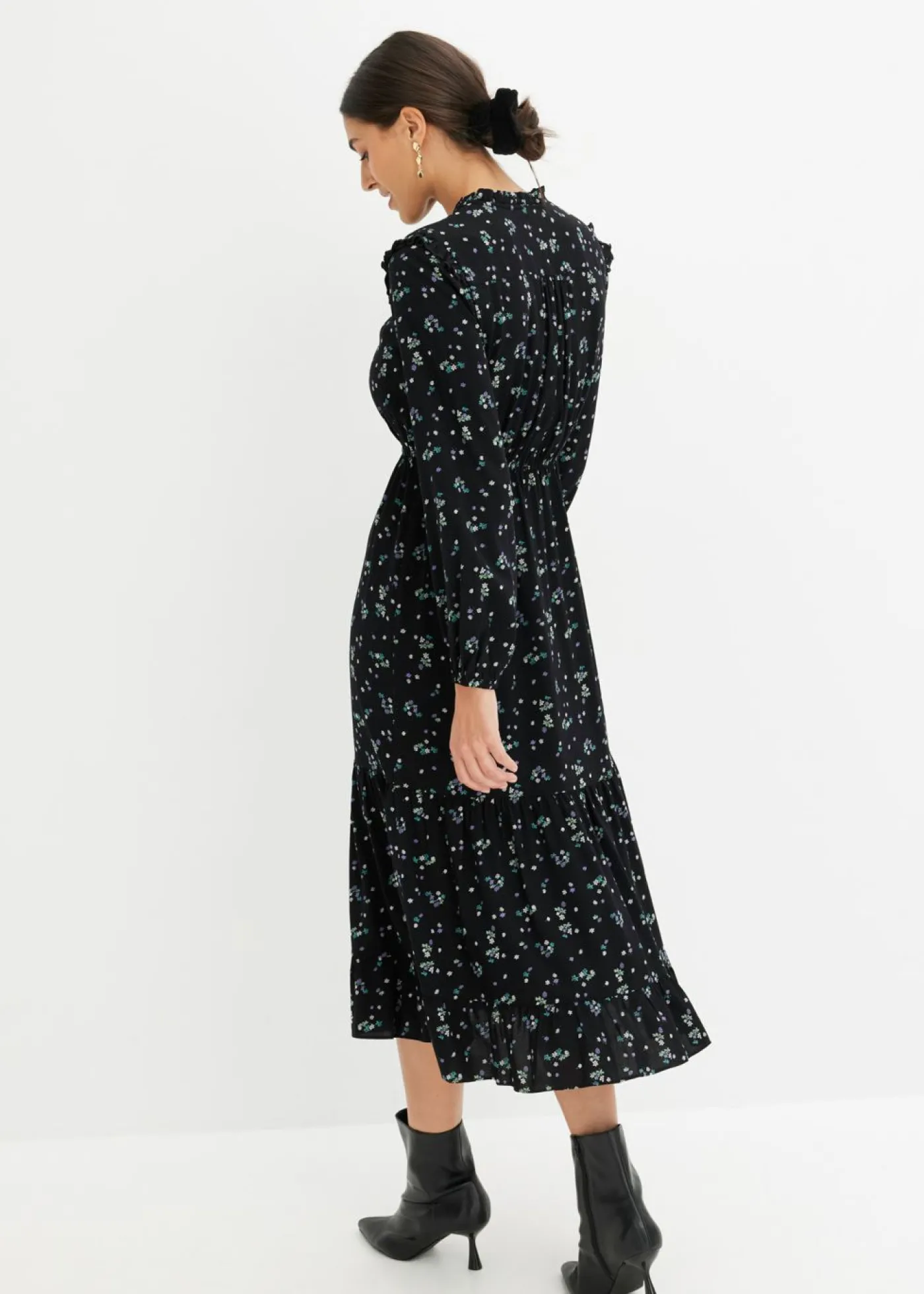 bonprix bonprix Vestido midi de viscosa pura Negro de flores New