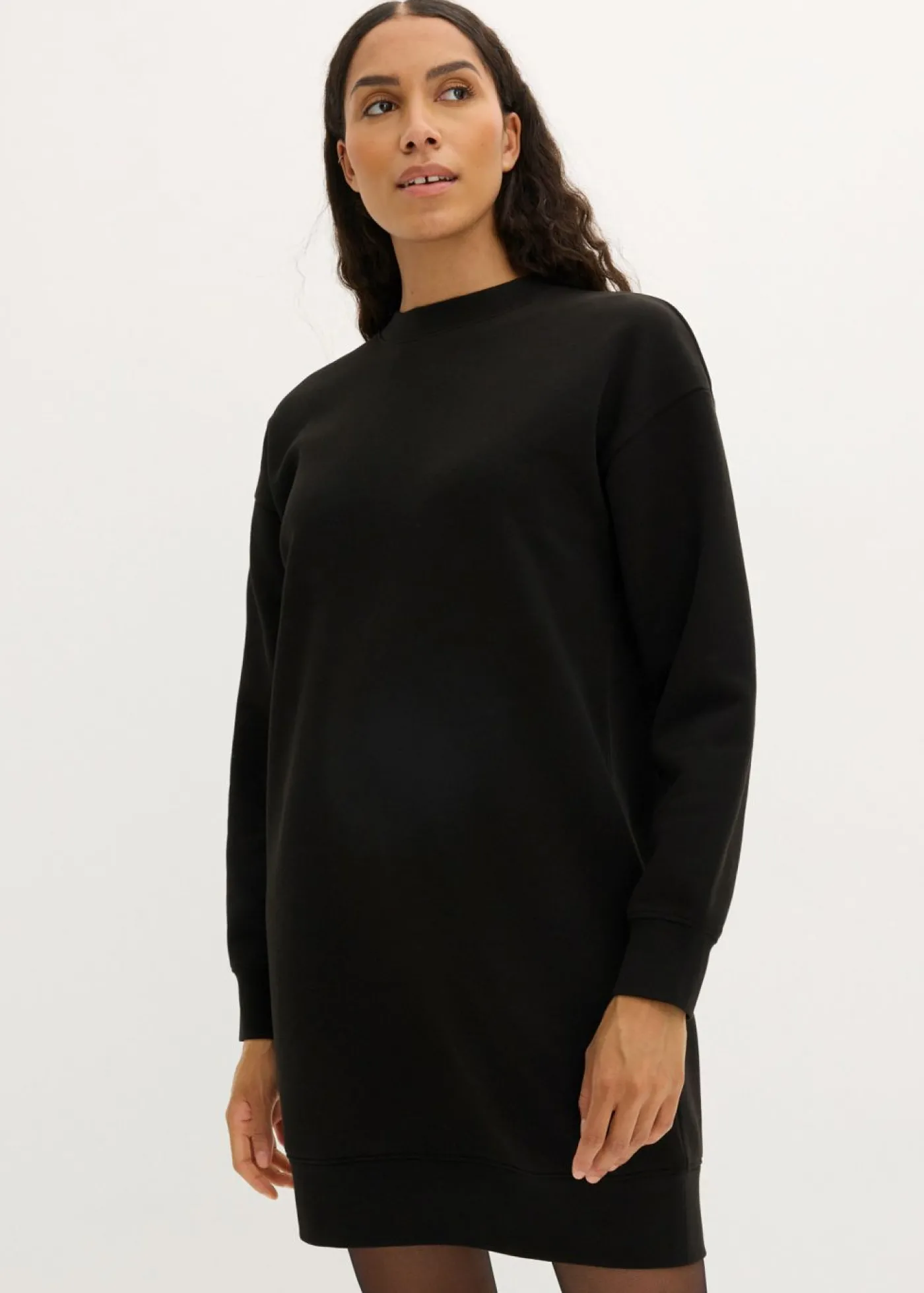 bonprix bonprix Vestido oversize tipo sudadera Negro Hot