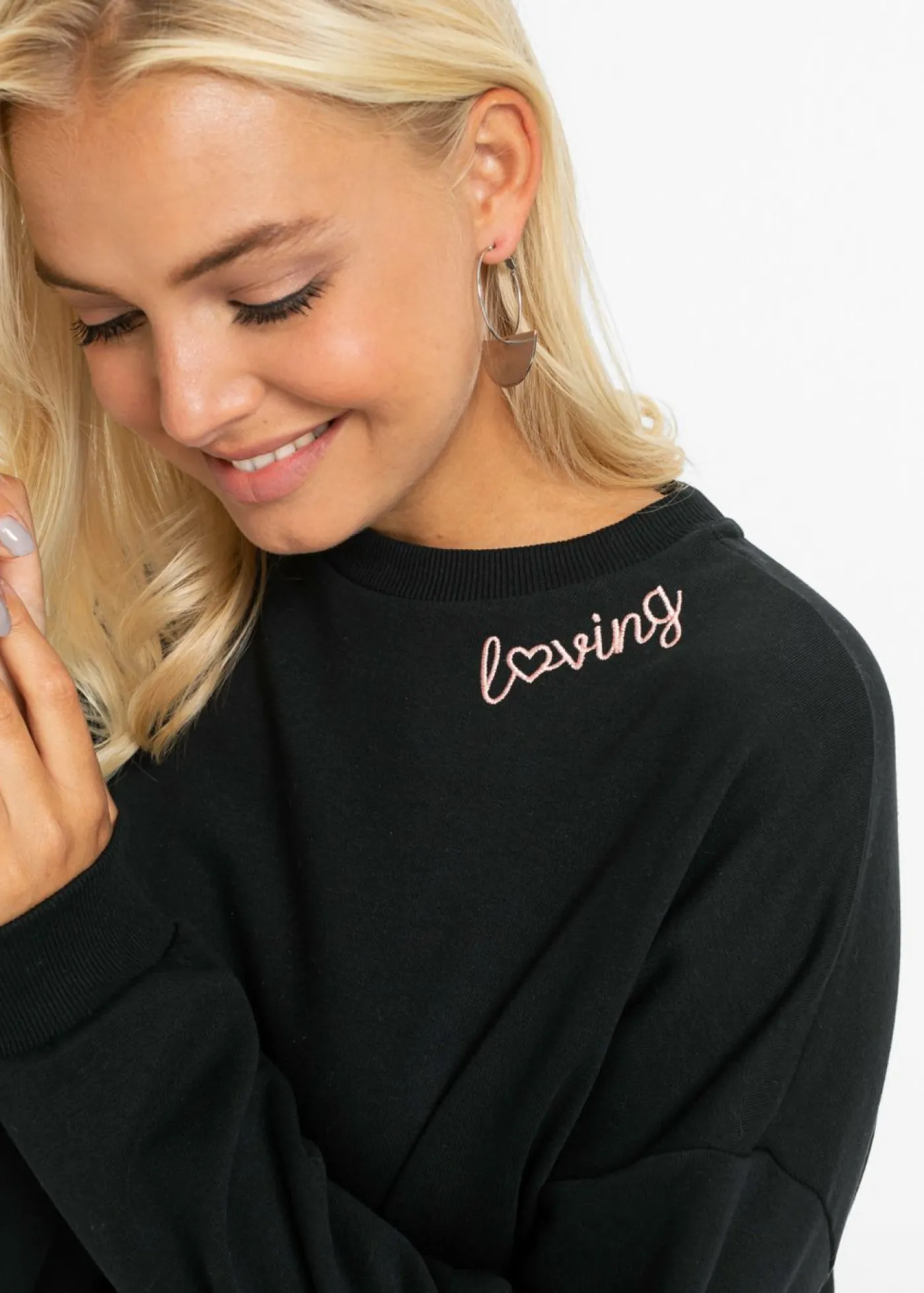 bonprix bonprix Vestido oversize tipo sudadera Negro Clearance