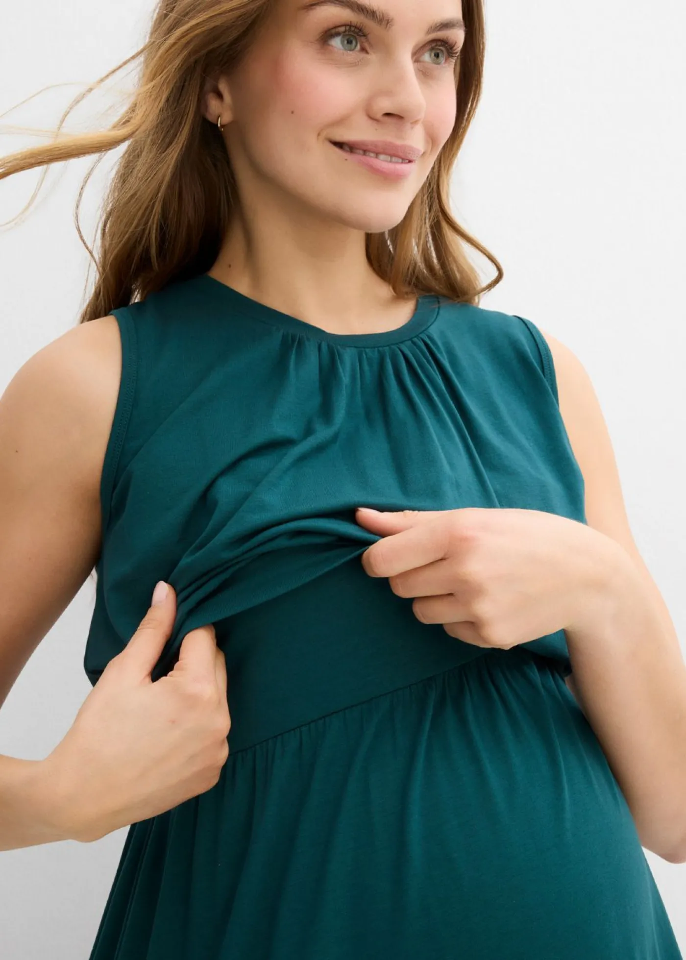 bonprix bonprix Vestido premamá/de lactancia de viscosa Verde petróleo Discount