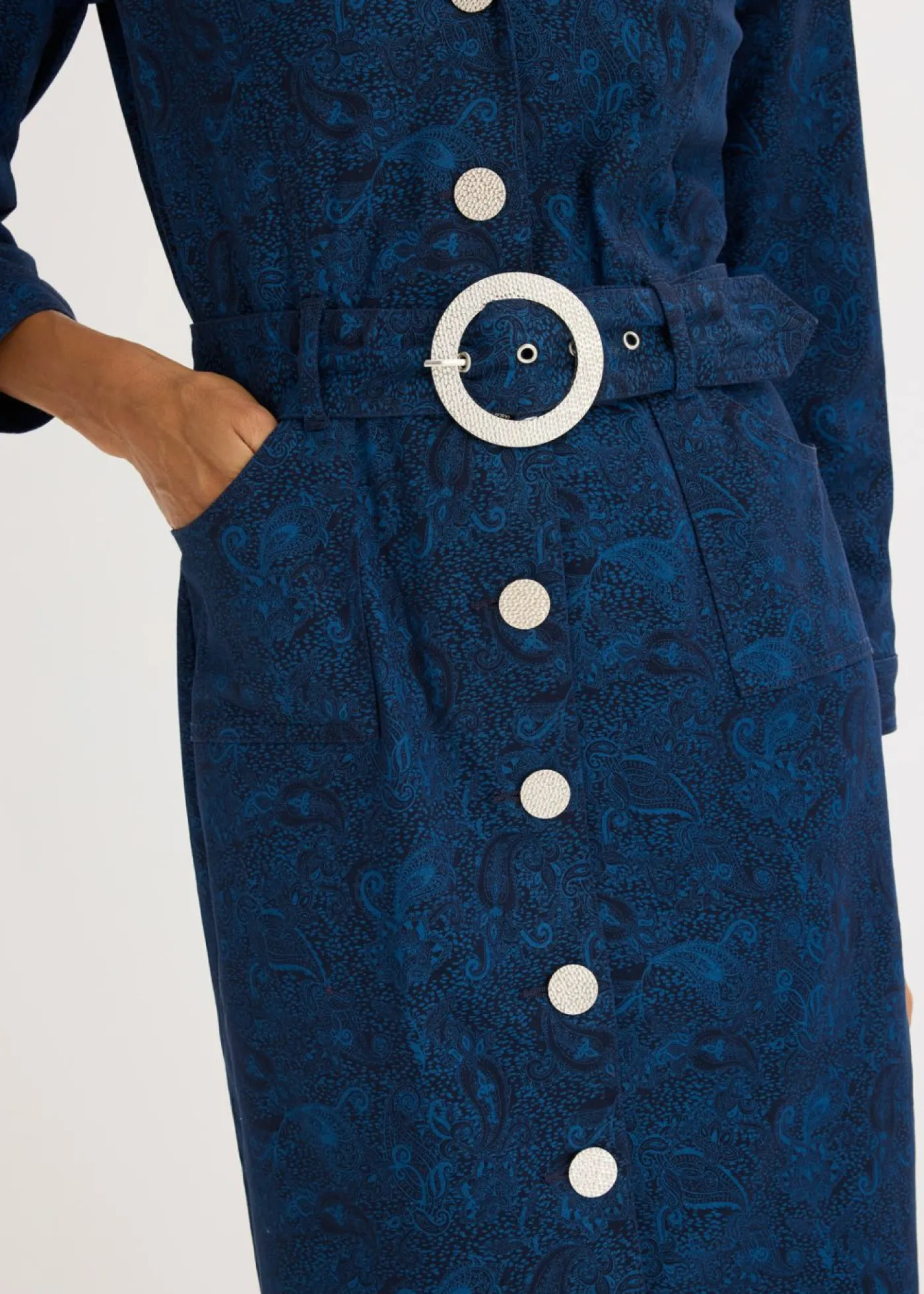 bonprix bonprix Vestido tipo americana con falda acampanada Azul marino-índigo claro Outlet