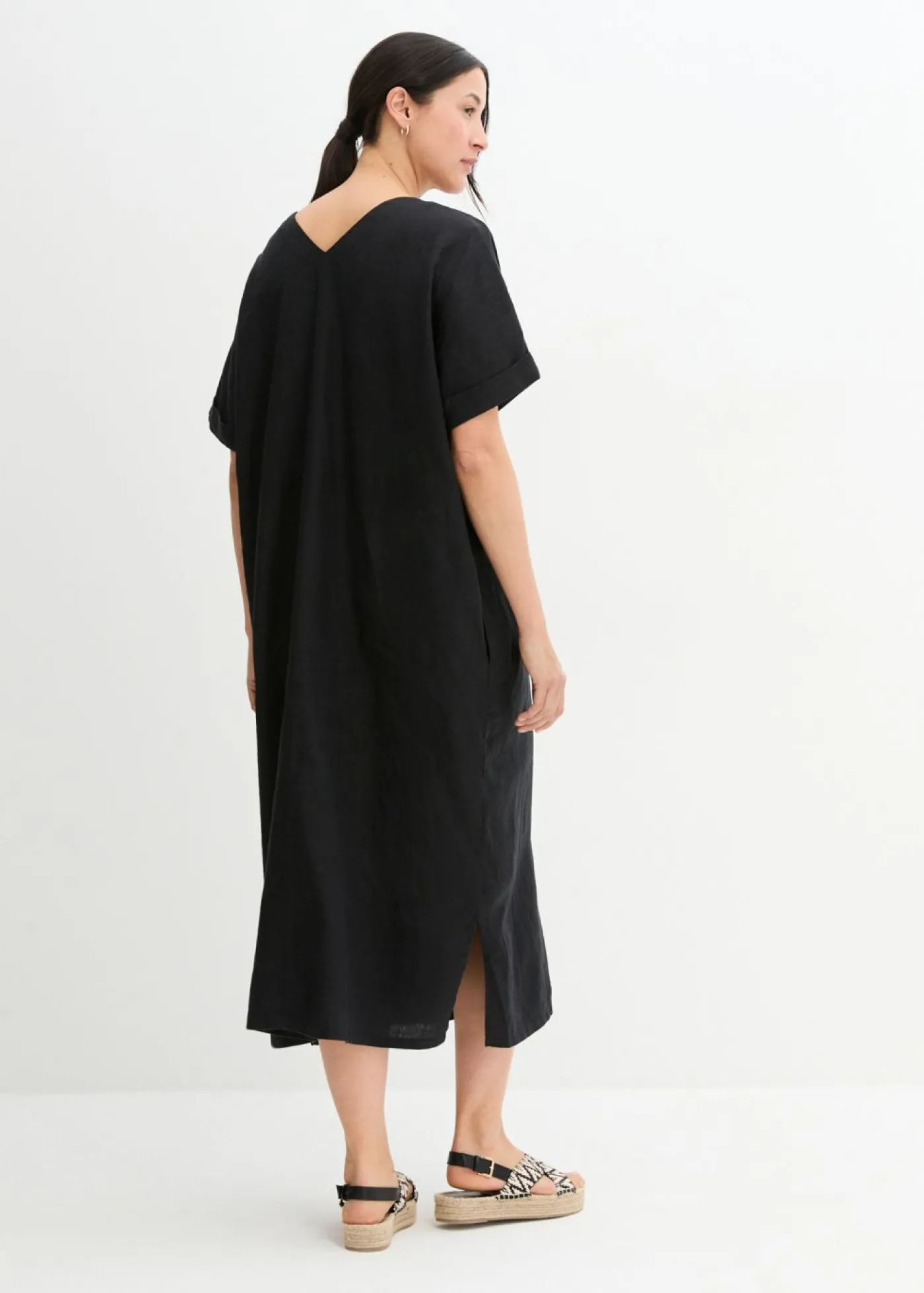 bonprix bonprix Vestido tipo caftán de lino puro Negro Sale