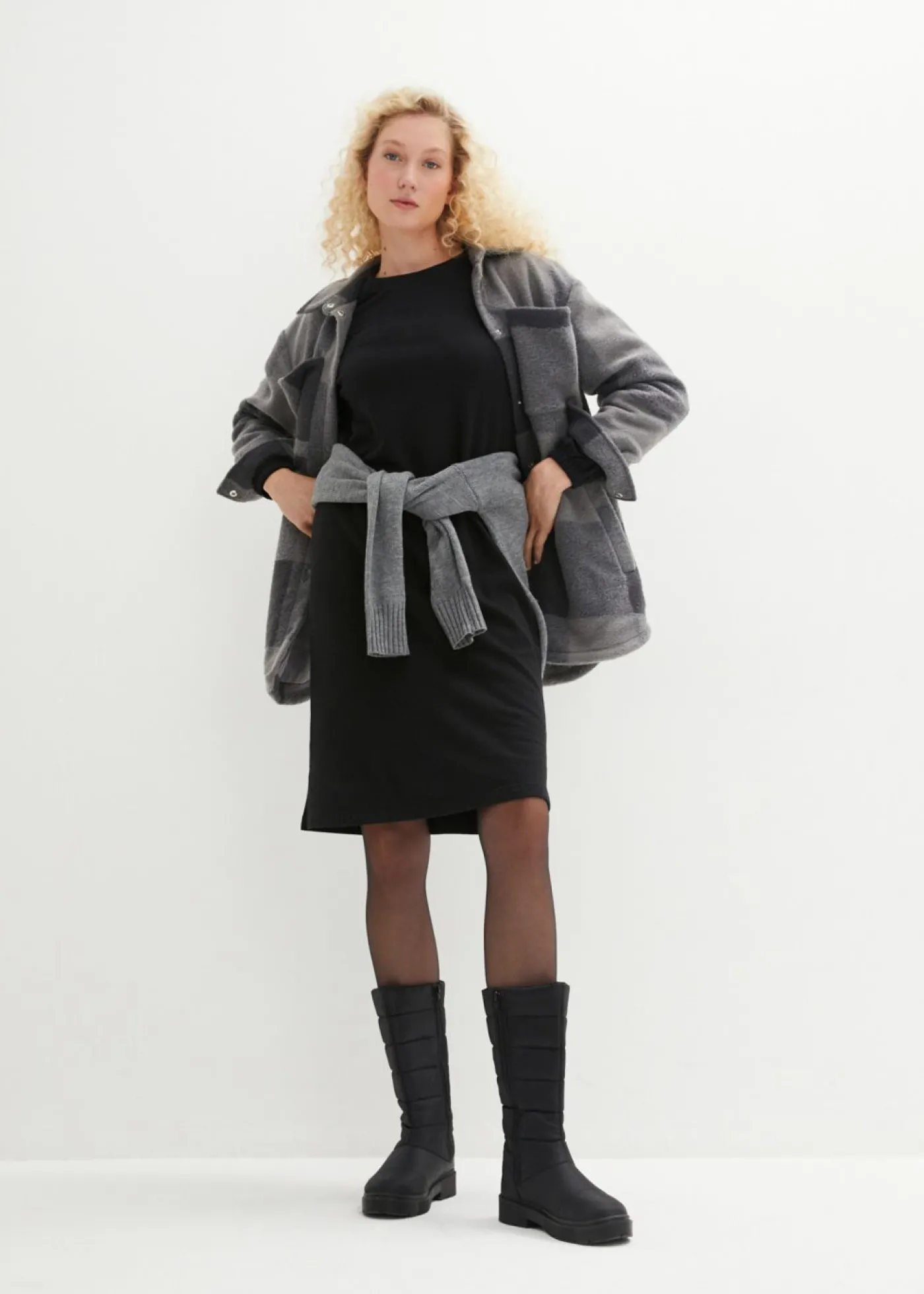 bonprix bonprix Vestido tipo sudadera Negro Discount