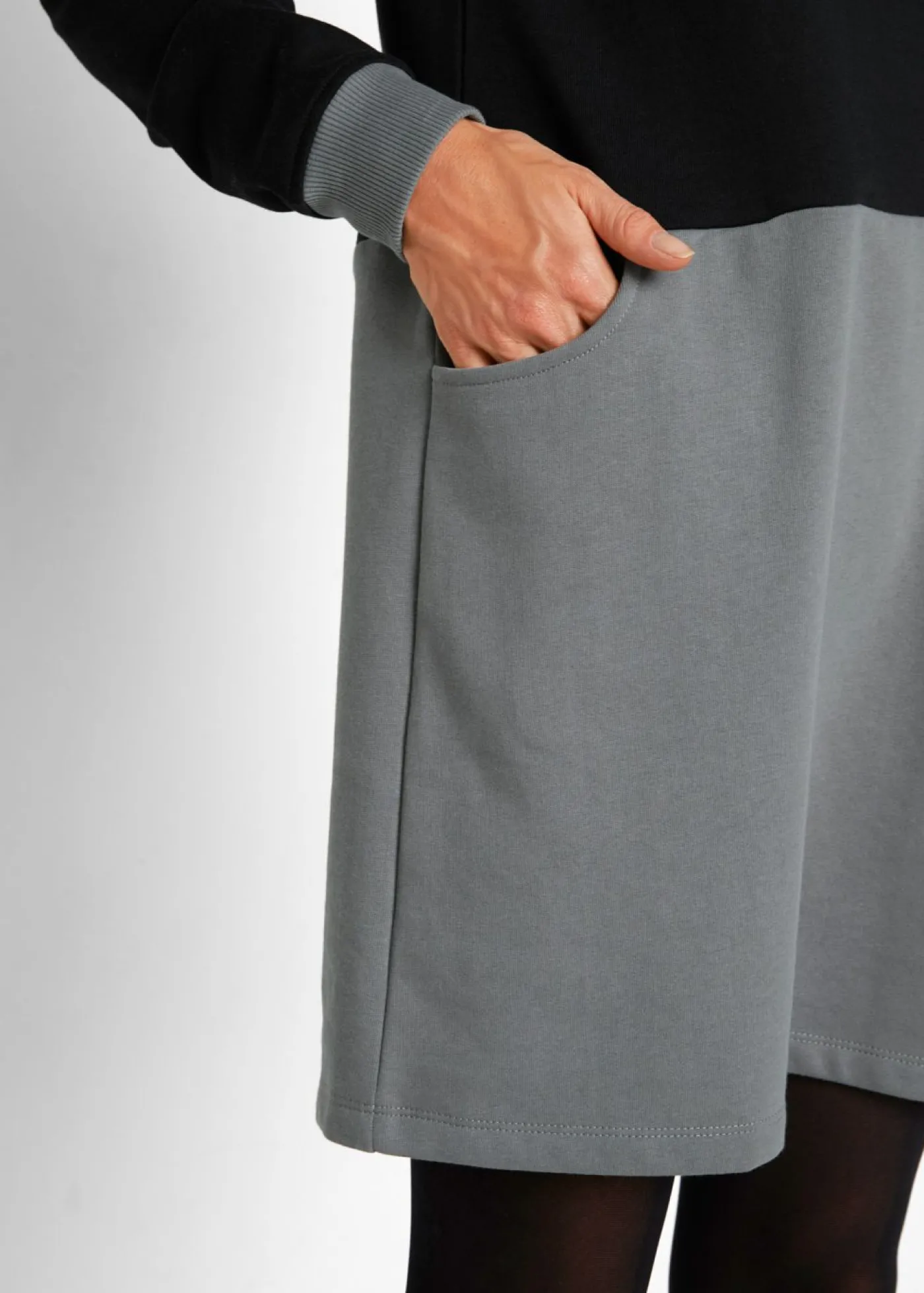 bonprix bonprix Vestido tipo sudadera Gris-negro