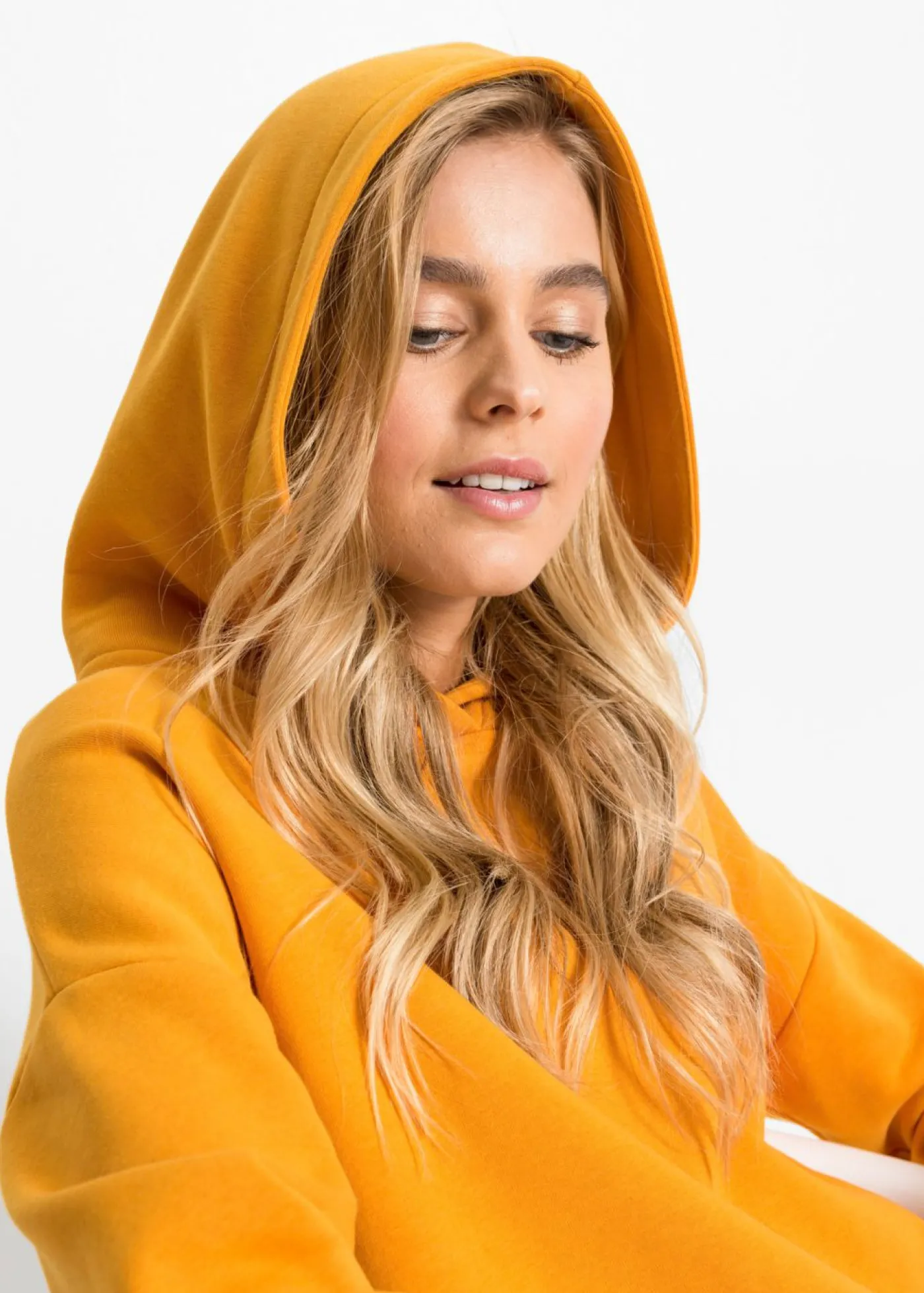 bonprix bonprix Vestido tipo sudadera con aspecto 2 en 1 Amarillo-azul
