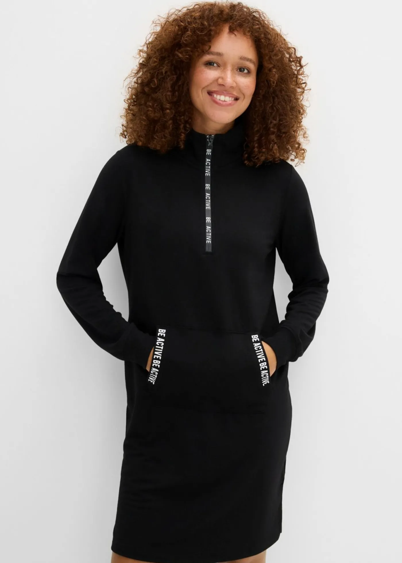 bonprix bonprix Vestido tipo sudadera suave Negro estampado Outlet