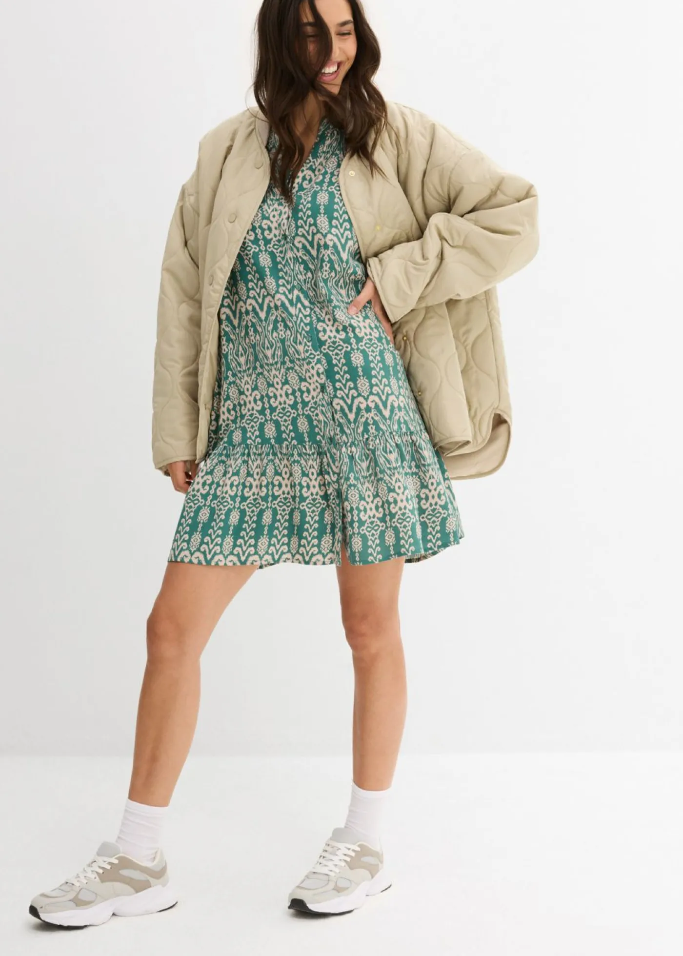 bonprix bonprix Vestido tipo túnica de viscosa suave verde-beige tiza Clearance