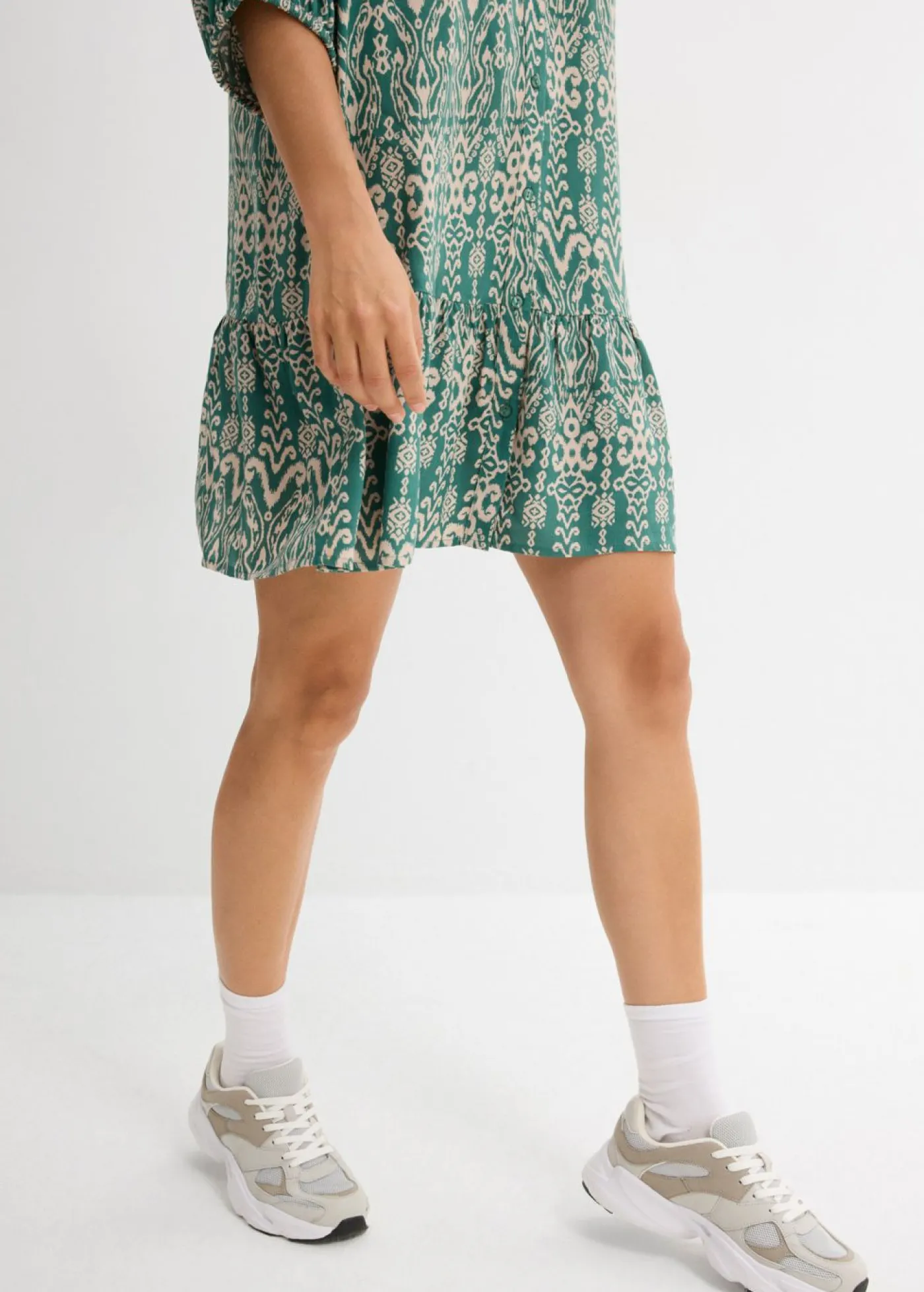 bonprix bonprix Vestido tipo túnica de viscosa suave verde-beige tiza Clearance